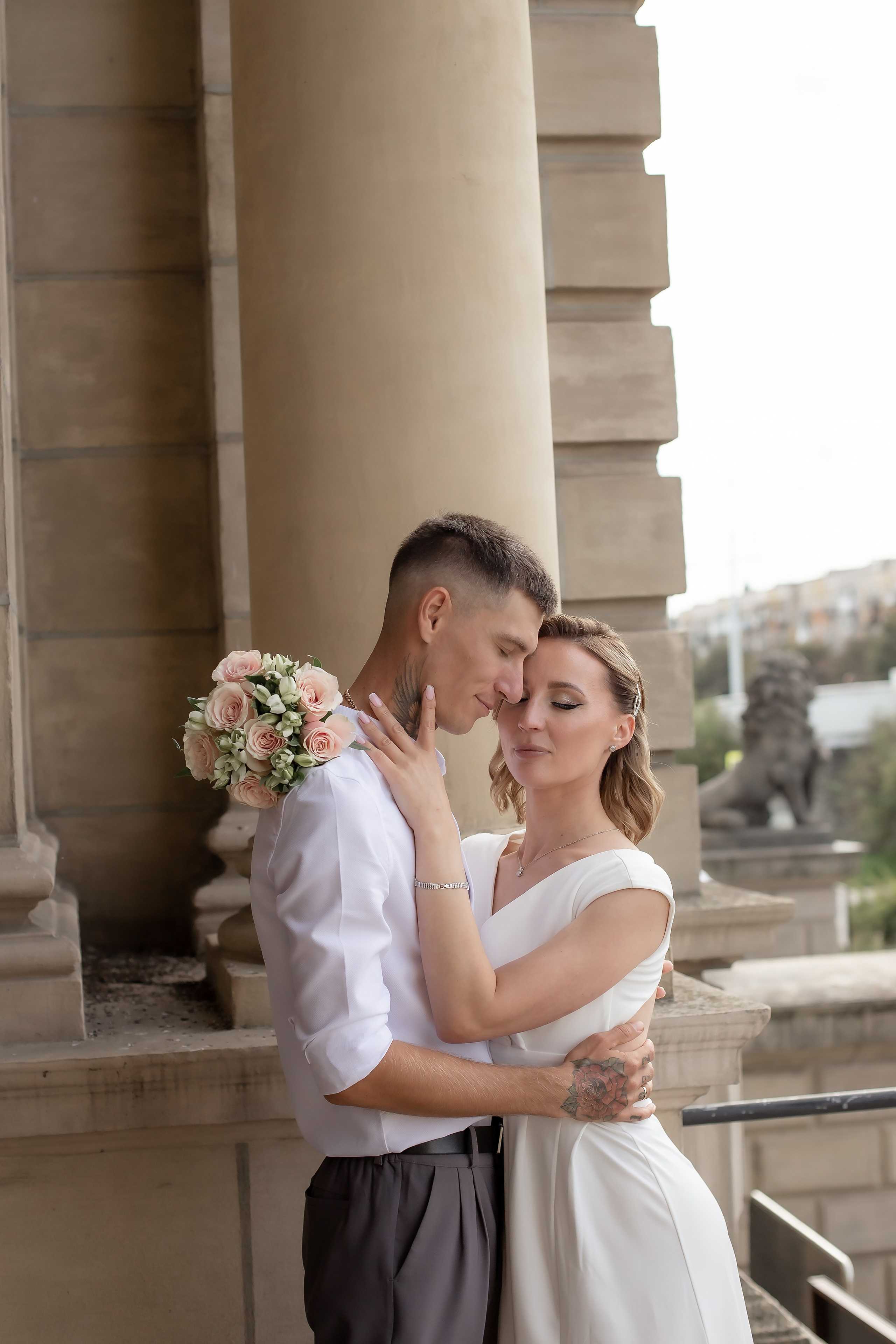 Саша и Вика. Биржевой сквер. Фотограф в Калининграде Решетникова Алина