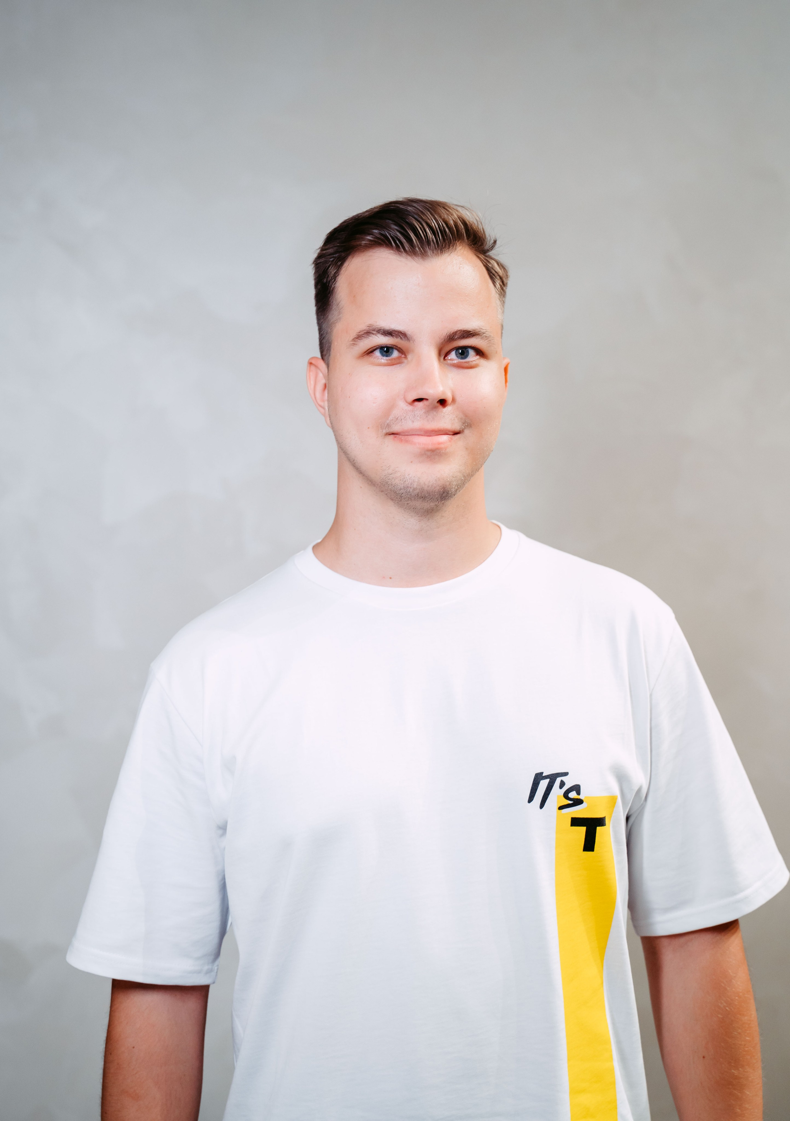 Тинькофф. ИТ-фест / 2023. Саша Копылов, фотограф в Казани