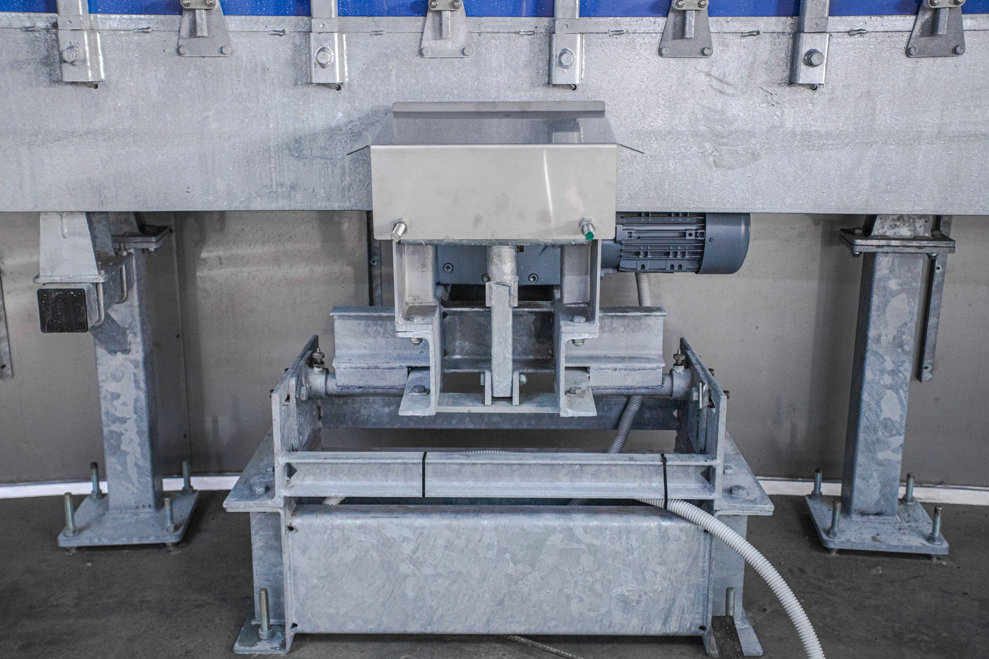 Открытие карусели для дойки скота. Репортажный, промышленный и маркетплейс-фотограф Дмитрий Чернат