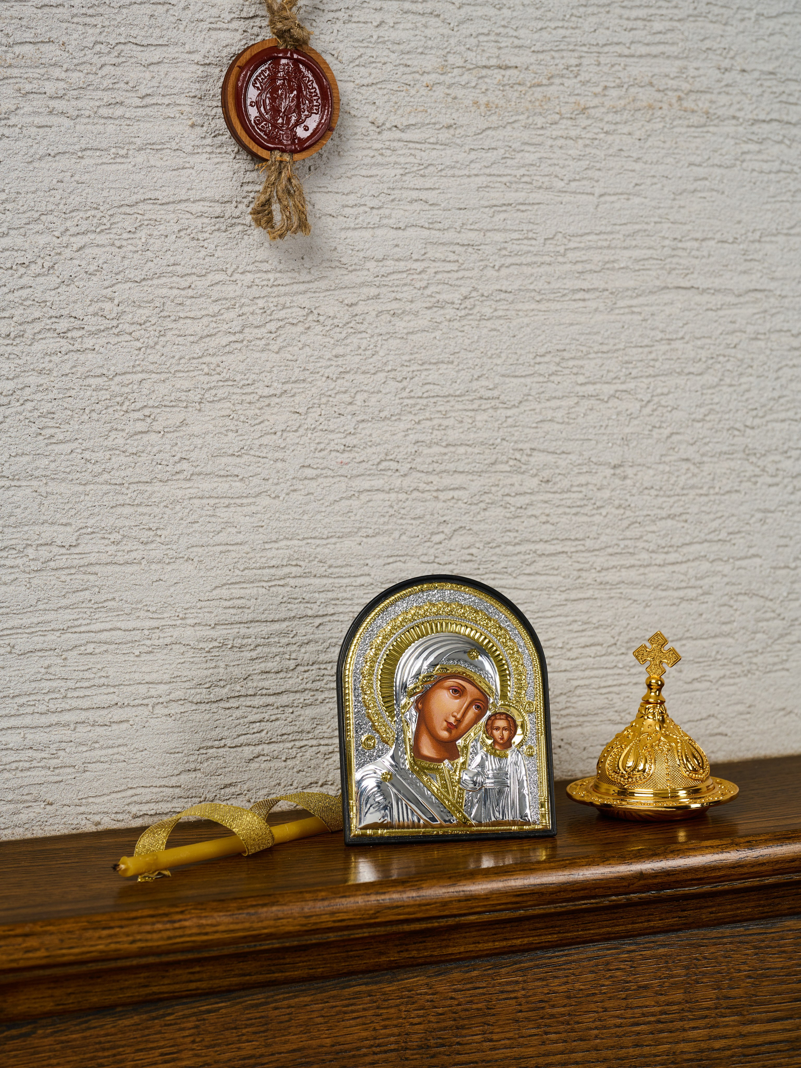 Иконы в серебре