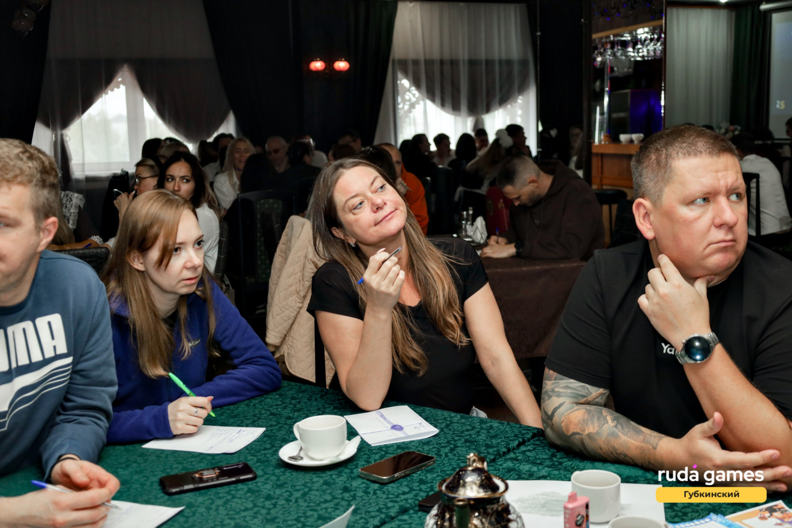 1 сентября. Фотограф в Губкинском | Александра Артамонова