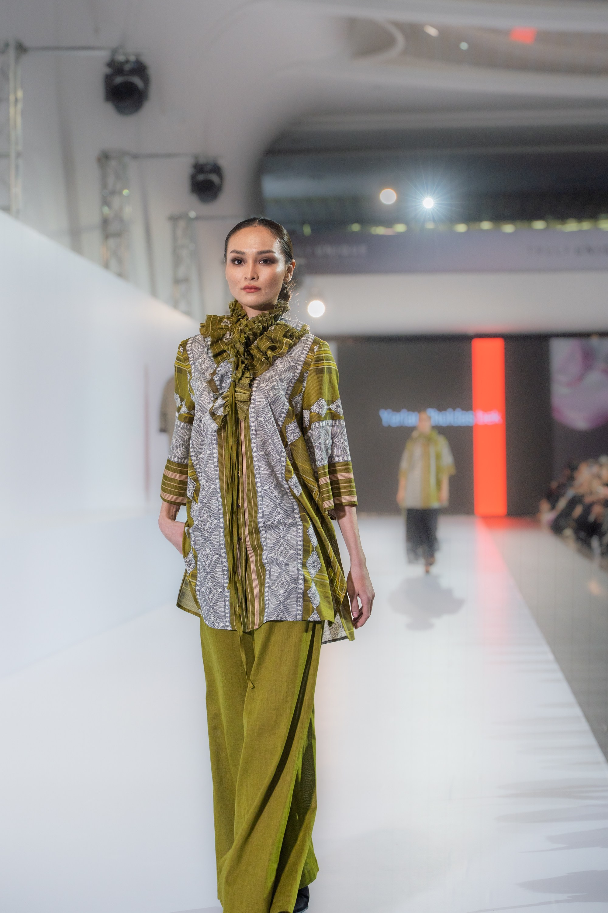 Yerlan Zholdasbek. Сайт Алматинского НЮ АРТ, будуар и фэшн фотографа Дениса Карпенко