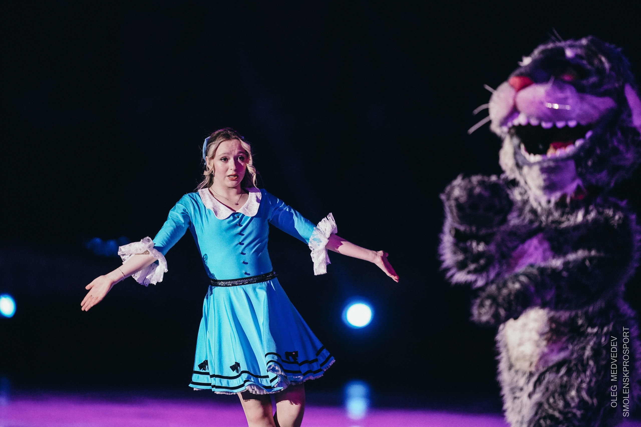 Алиса в стране чудес шоу на льду. Спортивный фотограф Олег Медведев | prosport67 | Смоленск