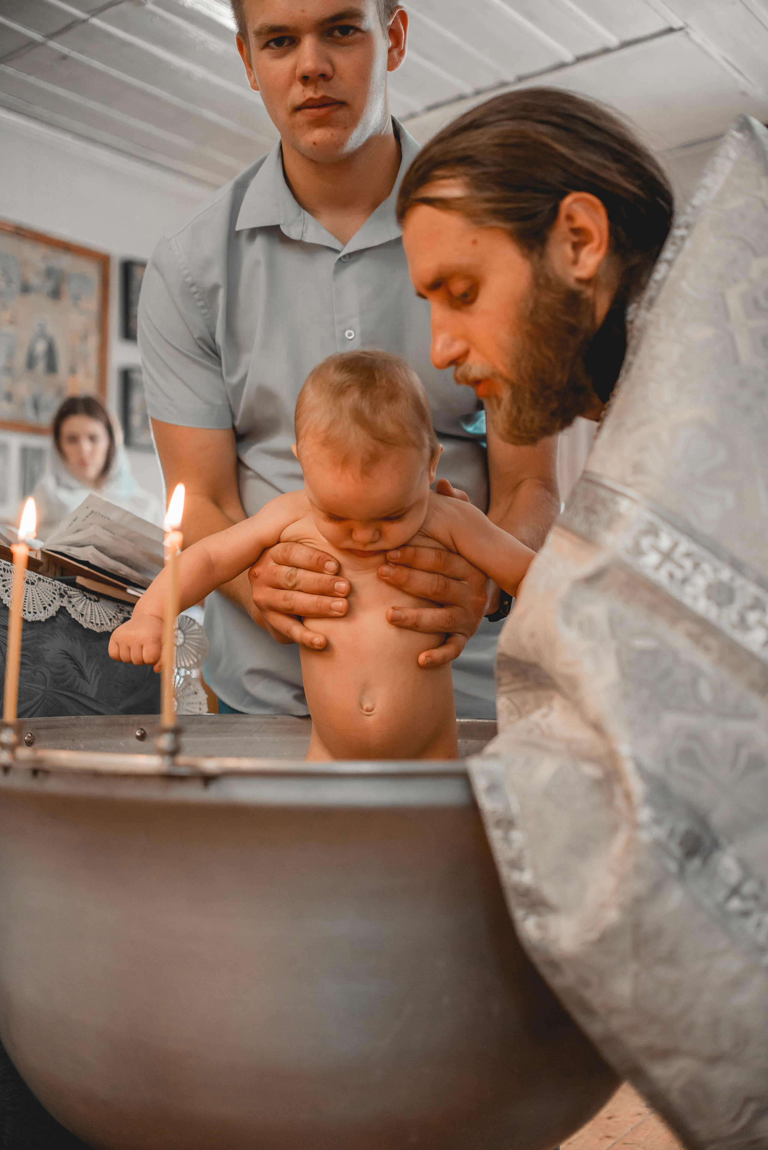 Крещение Фёдора в Мальчевском храме. Семейный и детский фотограф Наталья Горда