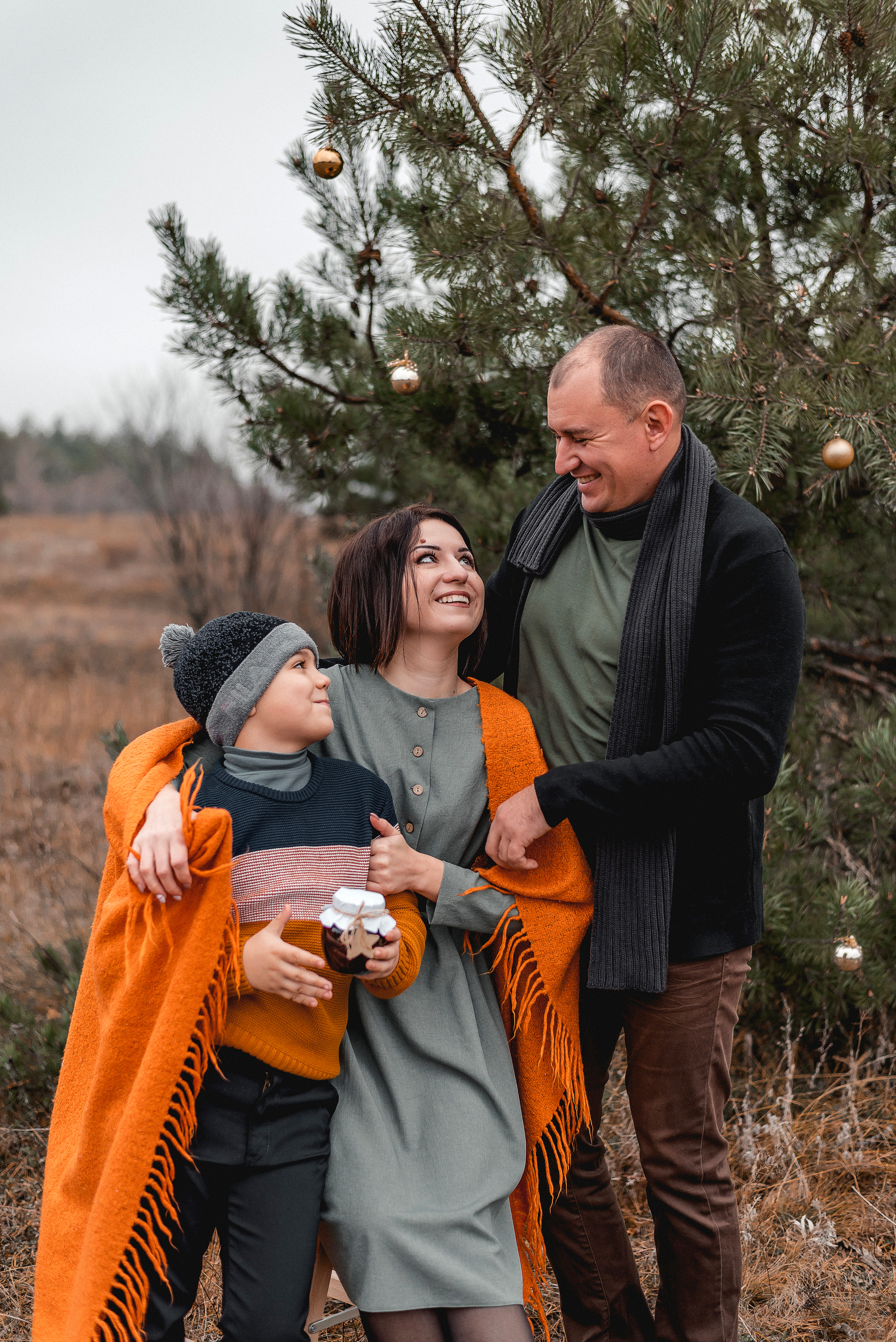 Новый год у елочки. Семейный и детский фотограф Наталья Горда