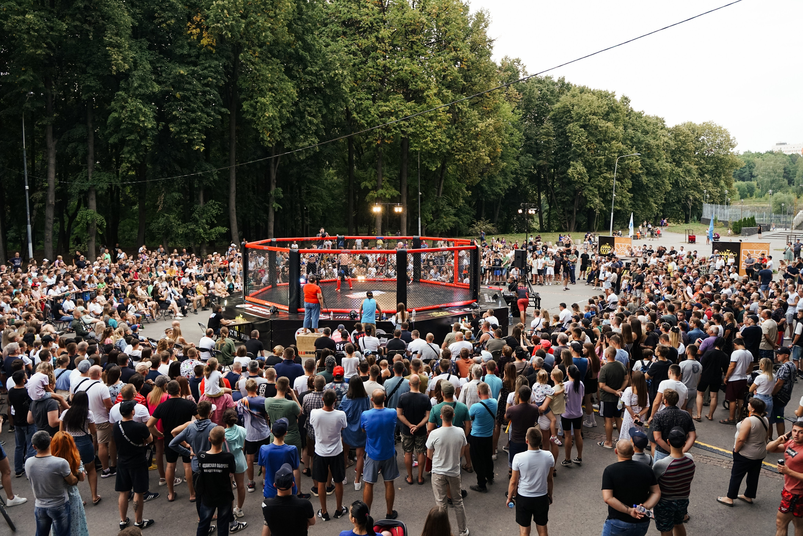Вечер боев в ЦПКиО. Фотограф Надежда Погребняк | Рязань | Москва