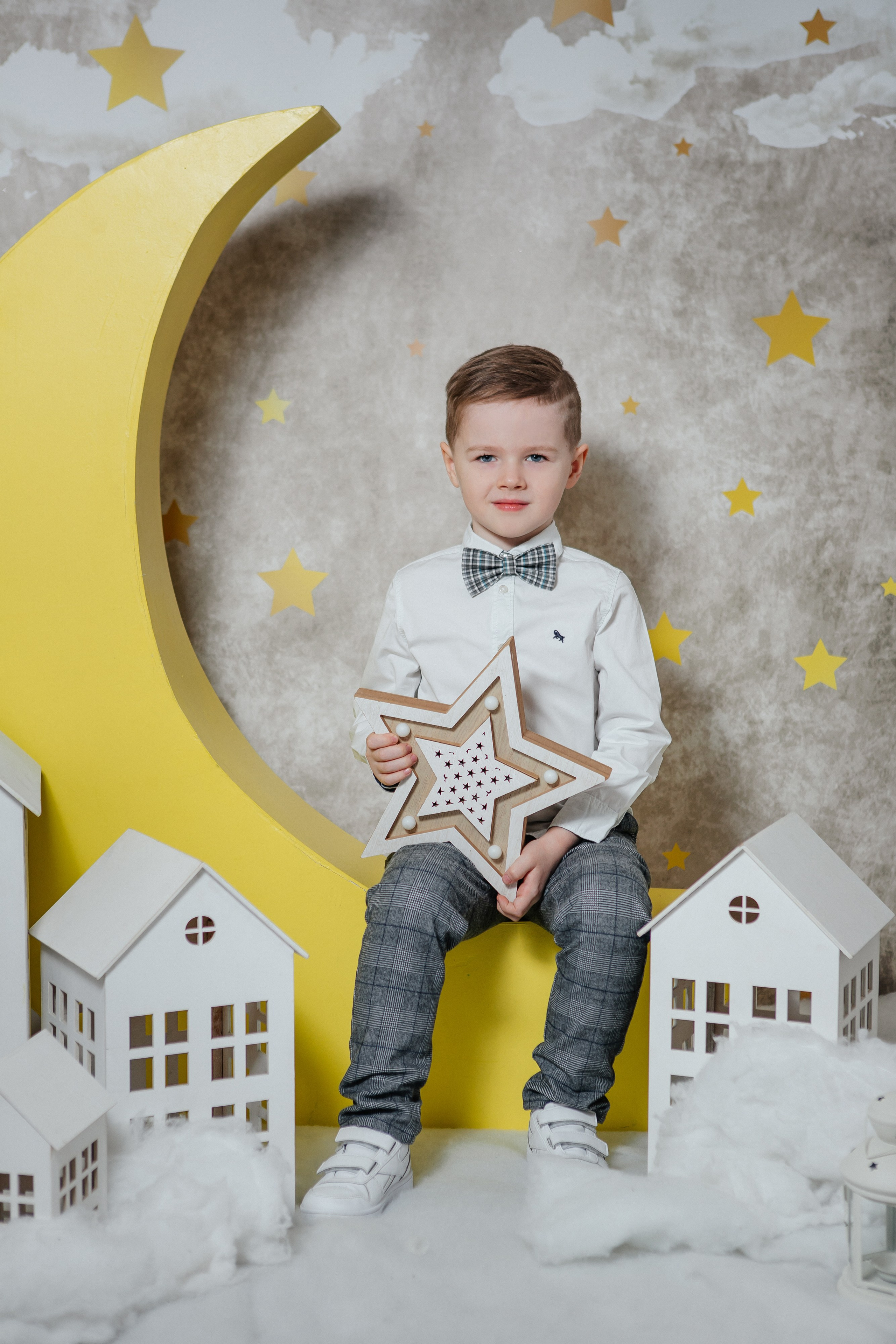 К Звёздам. Фото дети. Выпускные альбомы Нижний Тагил