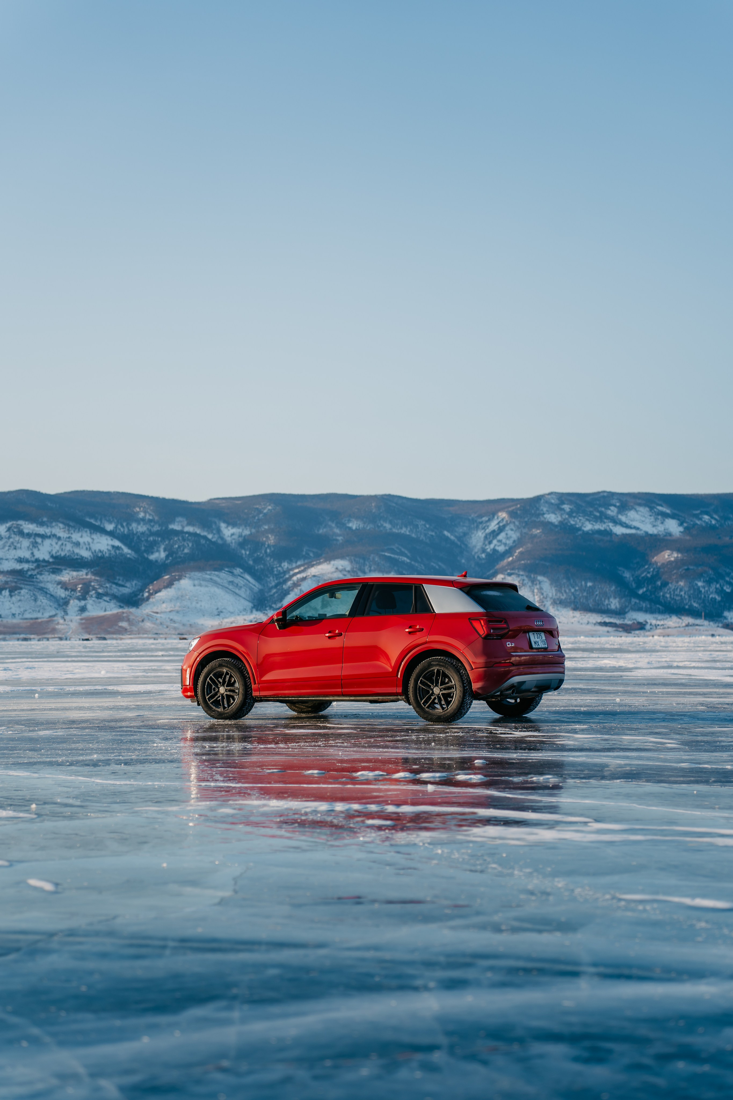 Audi Q2. Фотограф, видеограф и пилот дрона на Байкале