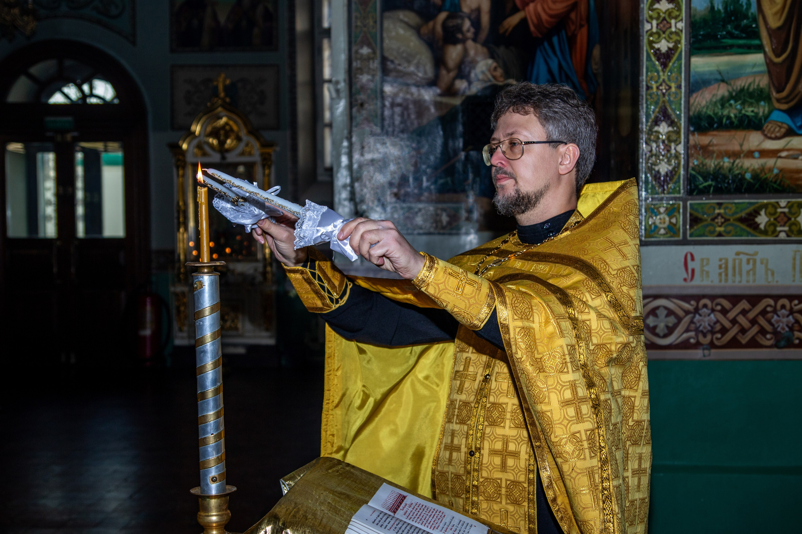 Венчание. Церковь Петра и Павла. Фотограф в Самаре Алексей Головачёв