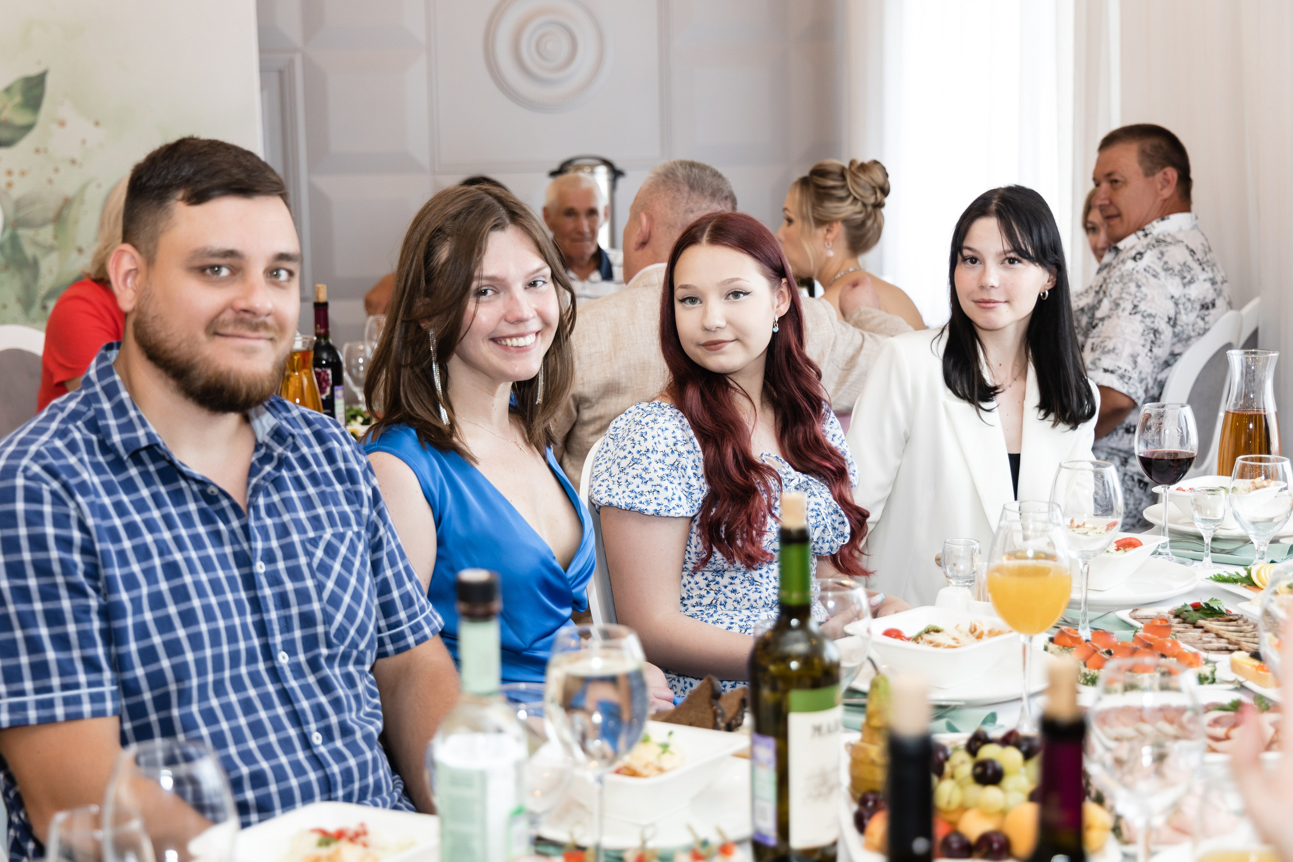 Алёна и Денис (полный день). Фотограф в Барнауле Юлия Садвокасова