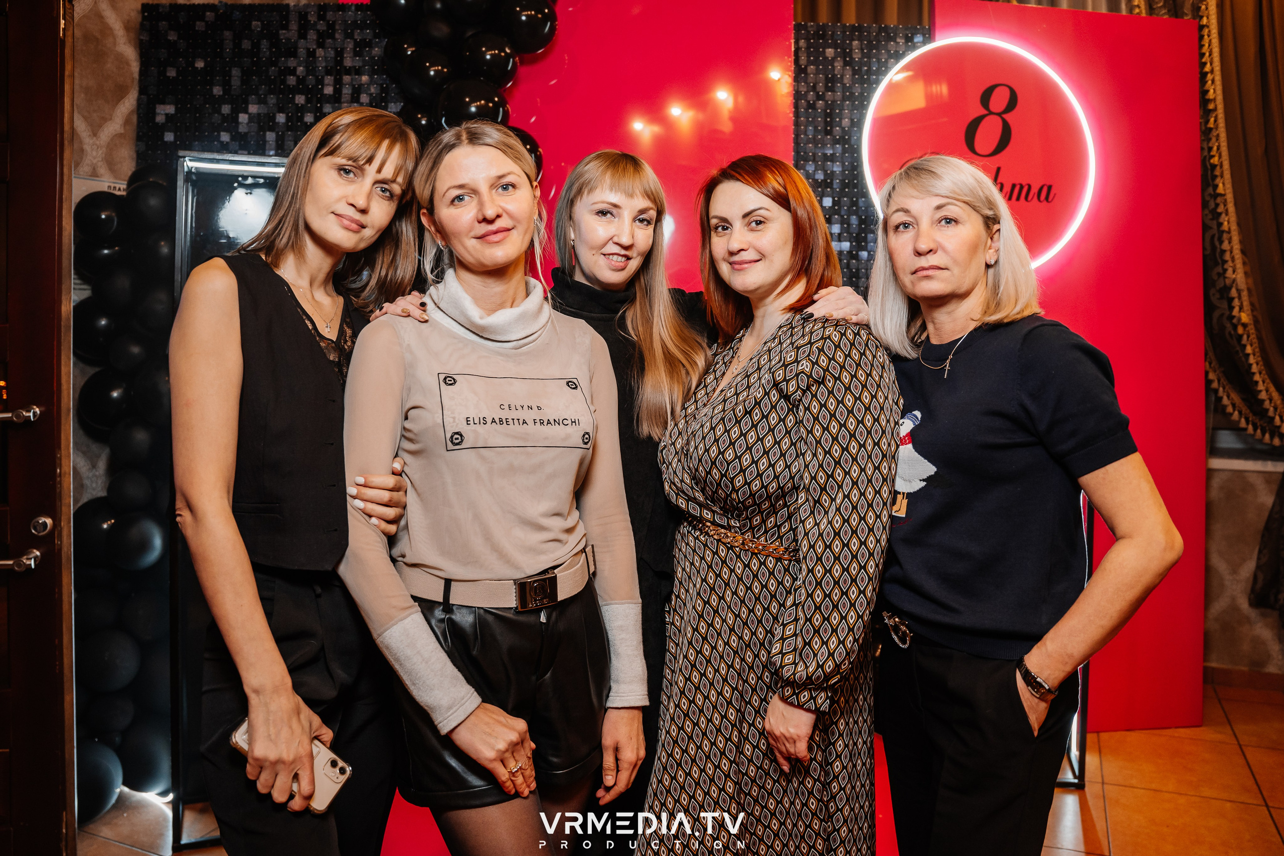 Международный женский день в ресторане «Лазурный берег»