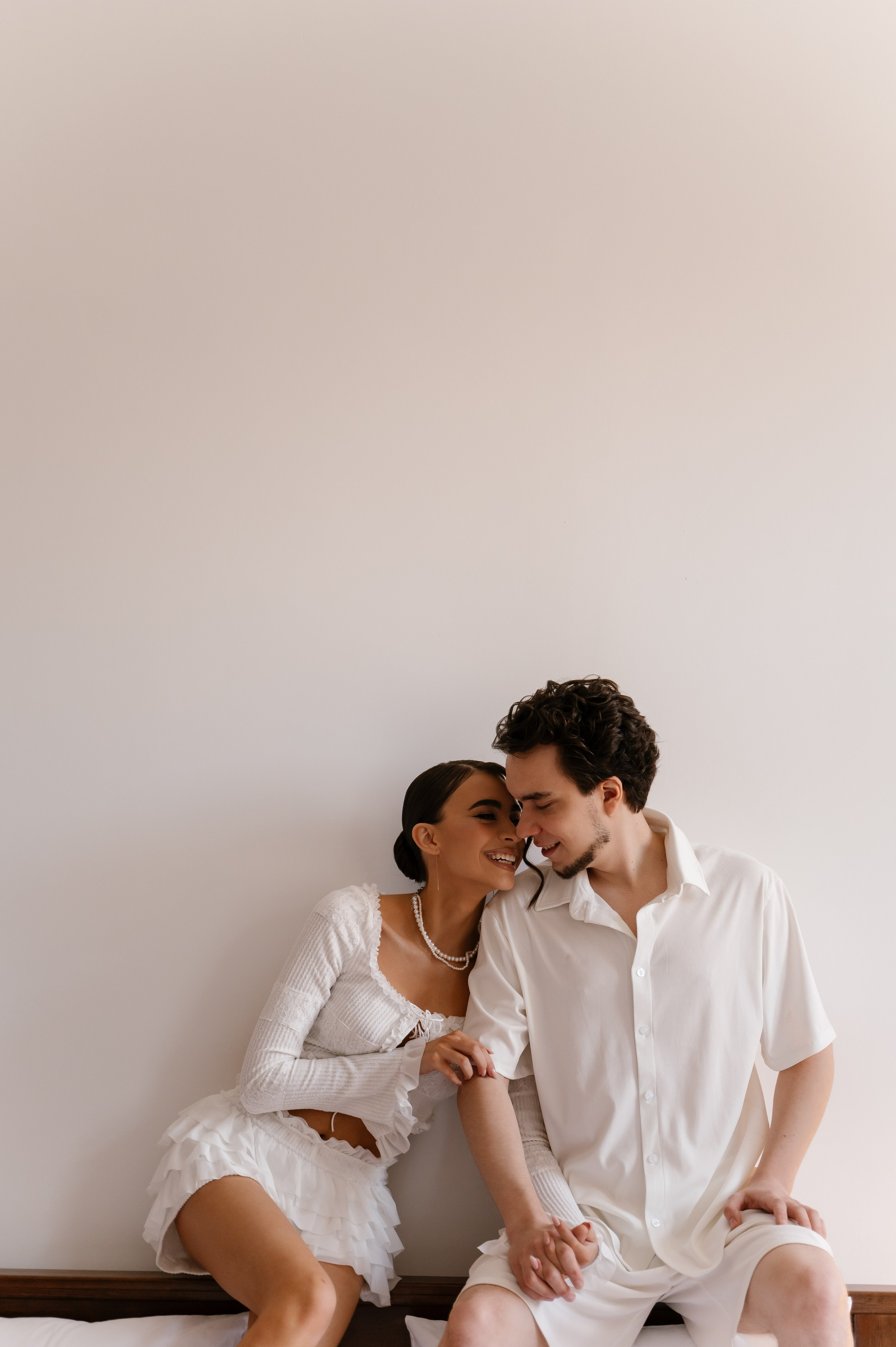 Утро жениха и невесты и съемка в студии. Свадебный и семейный фотограф Пенза Анастасия Артюшкина