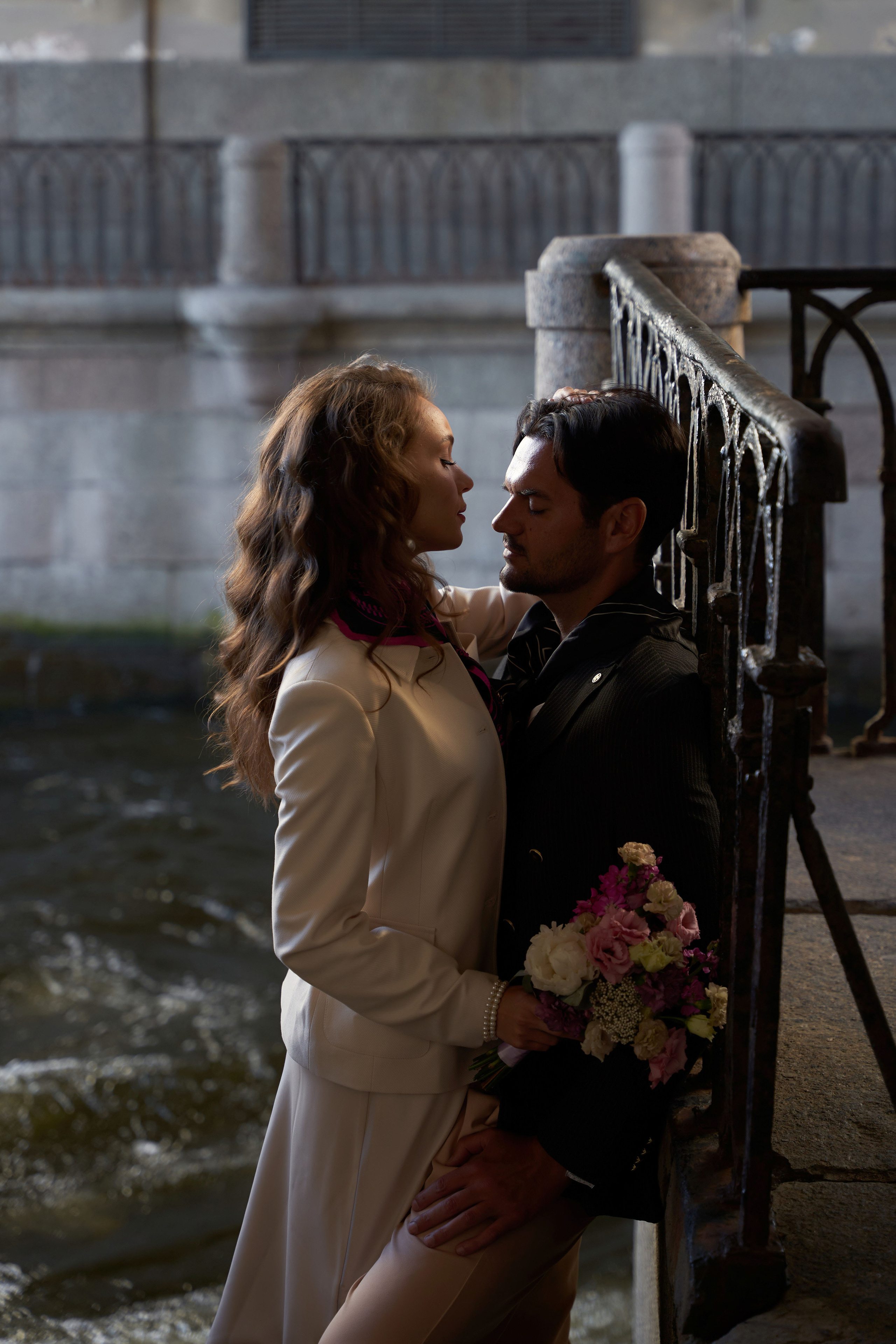 Санкт-Петербург (Мойка). Свадебный фотограф Наталья Помазкина | Репортаж Екатеринбург Москва