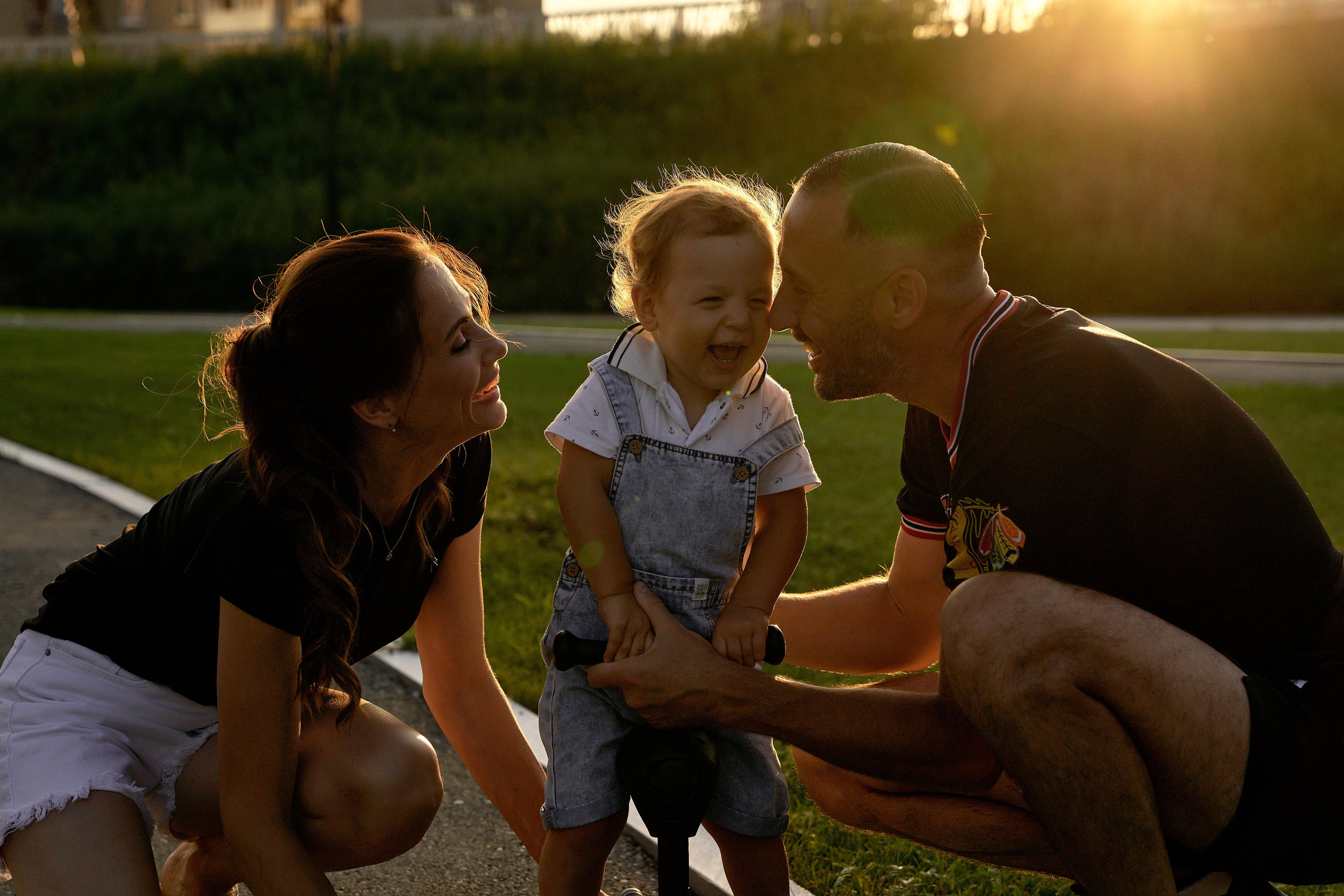 ПРОГУЛКА С МАЛЫШОМ. Свадебный фотограф Наталья Помазкина | Репортаж Екатеринбург Москва