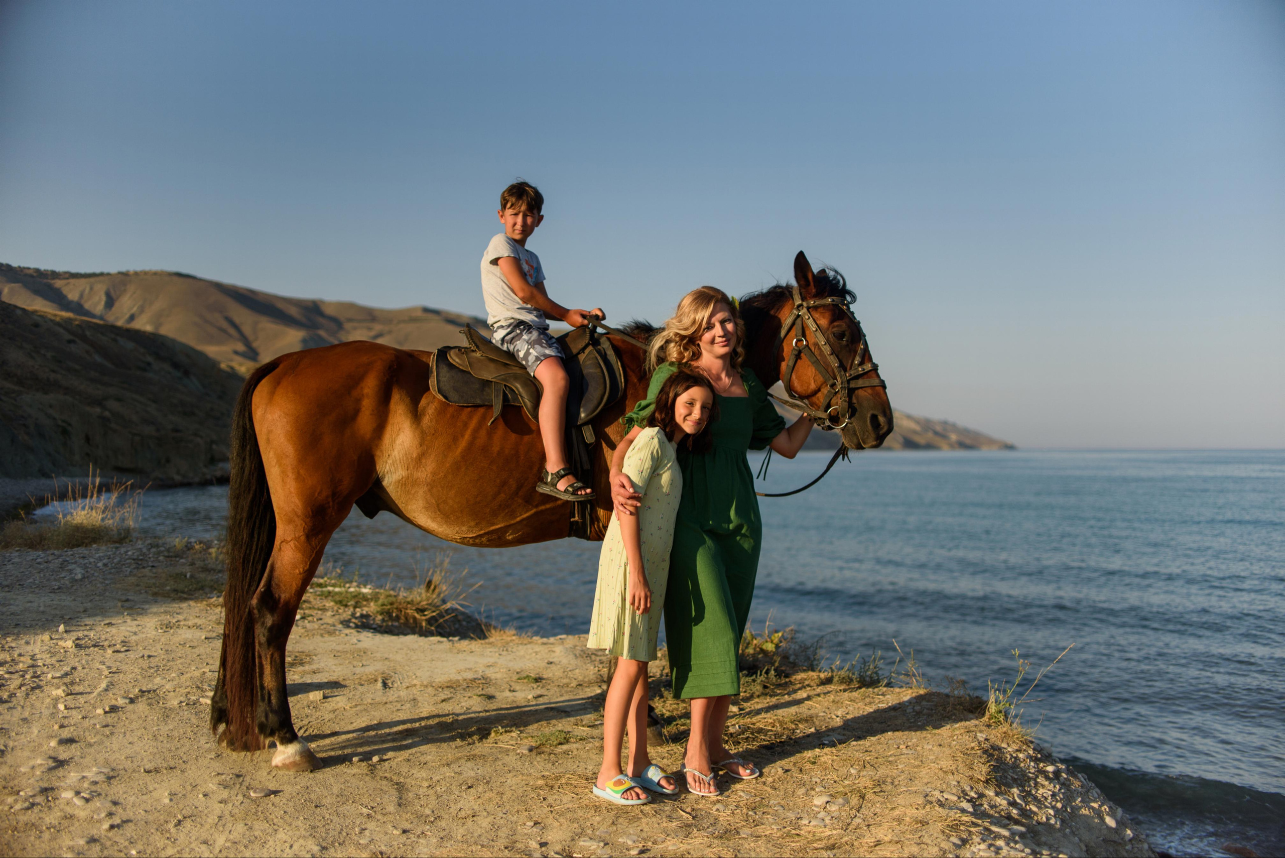 Майя. Семейный и свадебный фотограф в Феодосии и Коктебеле