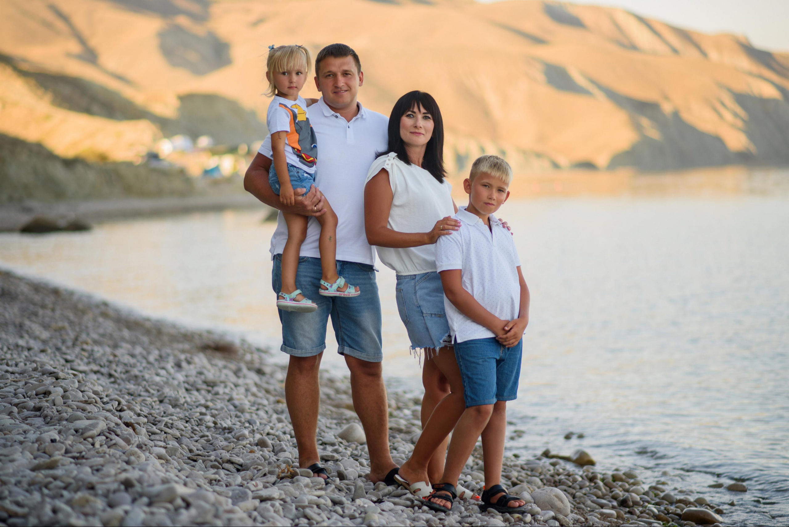 Семейная фотосессия Светлана. Семейный и свадебный фотограф в Феодосии и Коктебеле