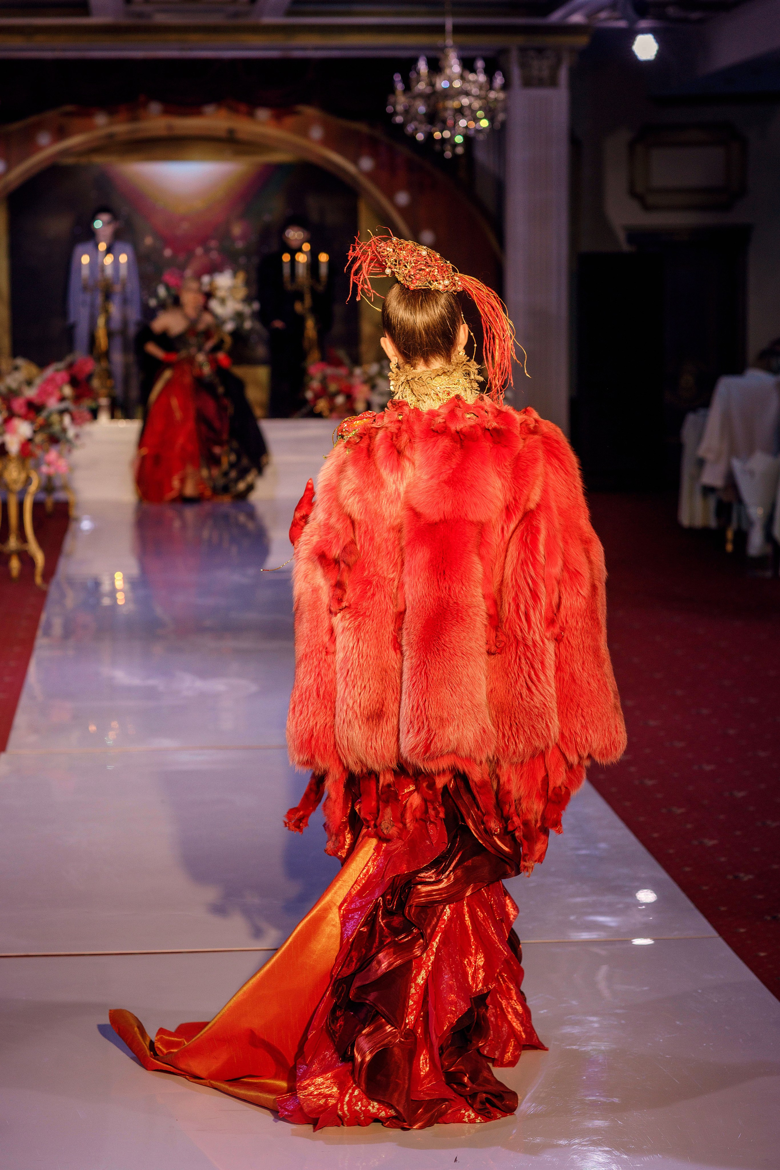 Показ коллекции Игоря Дадиани — 2023.04.01. Портретный и репортажный фотограф в Чебоксарах Андриян Чаркин