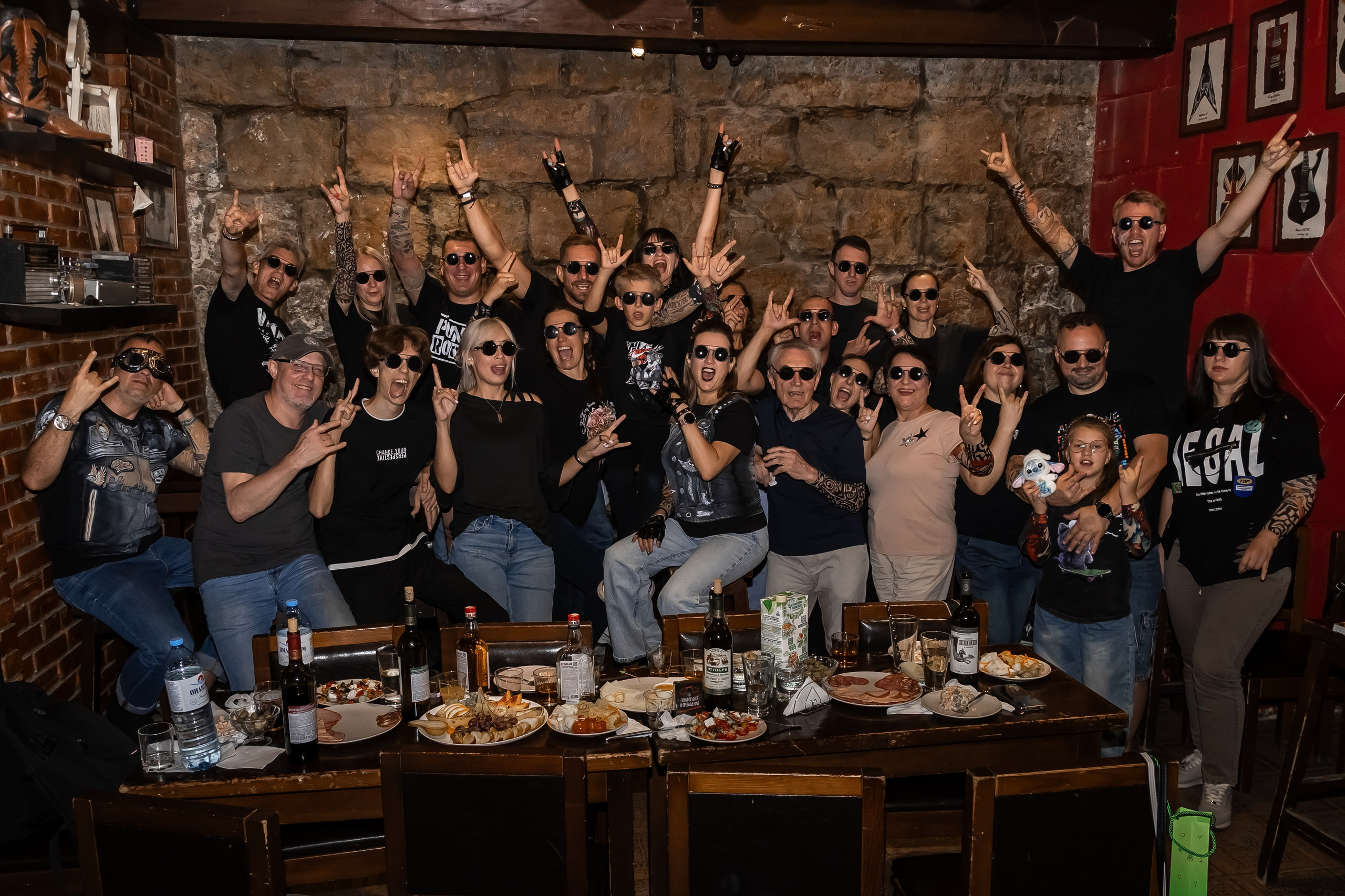 День Рождения Алексея в баре «Белая Лошадь». Фотограф в Волгограде Норченко Светлана