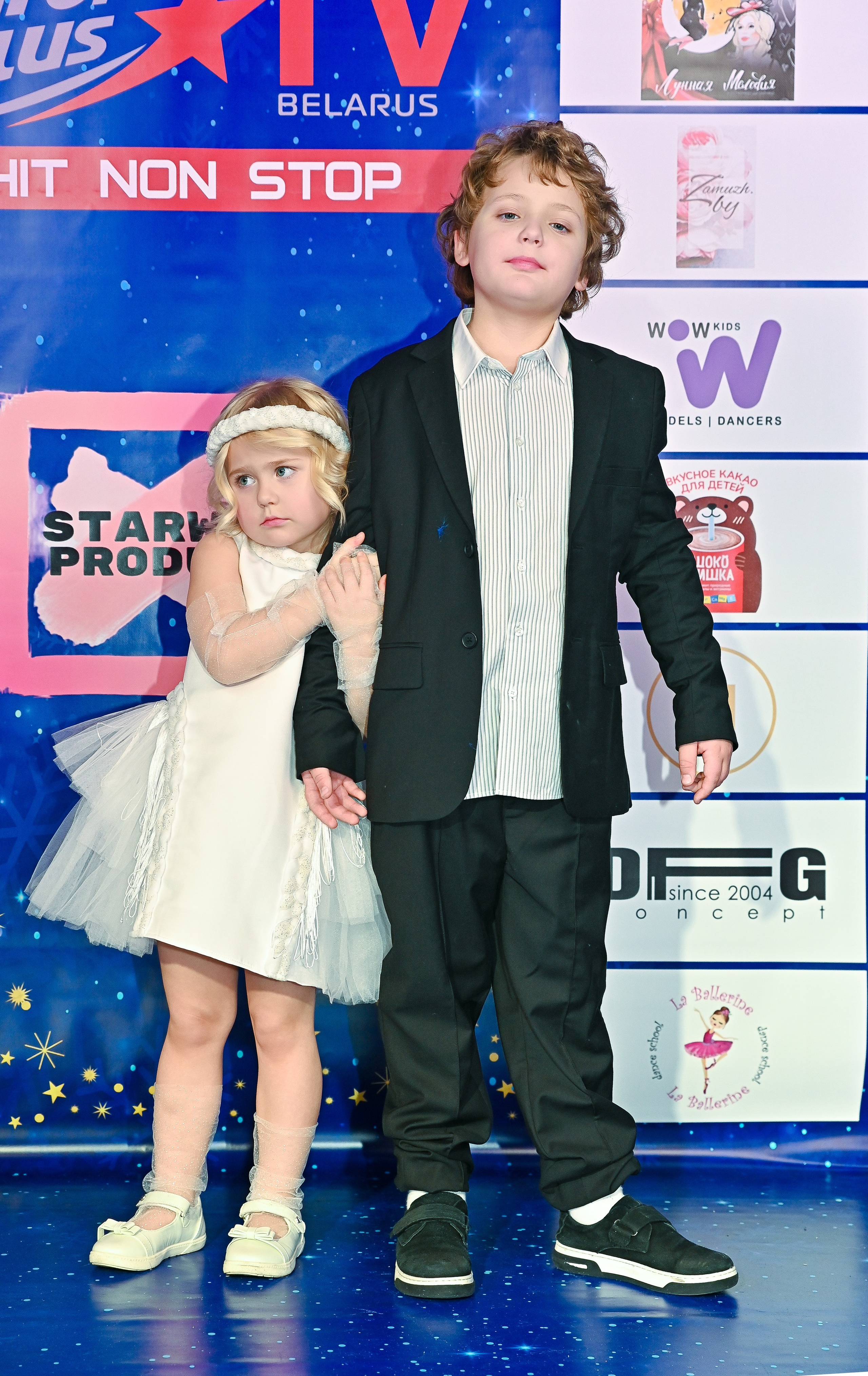 Большая новогодняя тусовка. Фотоуслуги, услуги фотографа, фотографирование важных событий