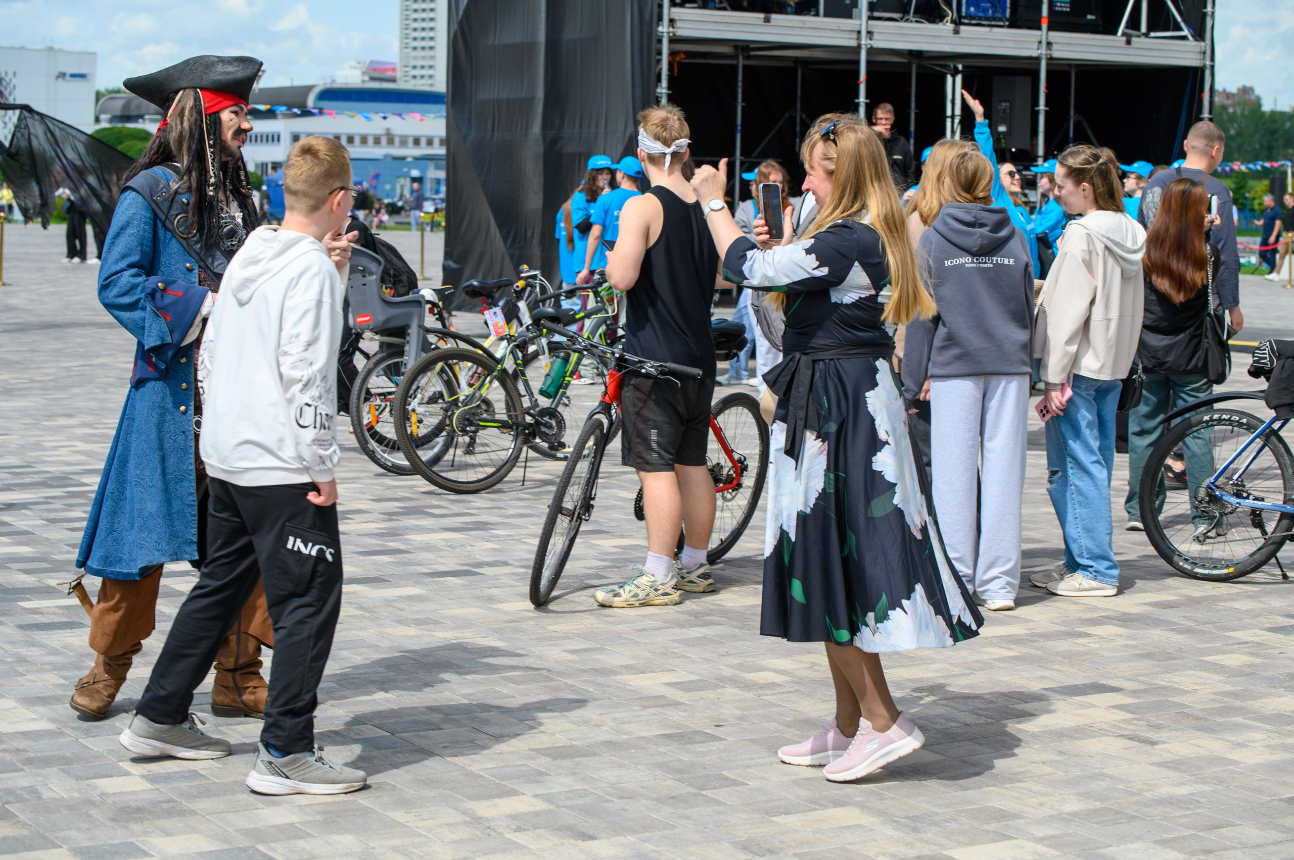 Репортажная съемка с открытия магазина. Фотоуслуги, услуги фотографа, фотографирование важных событий