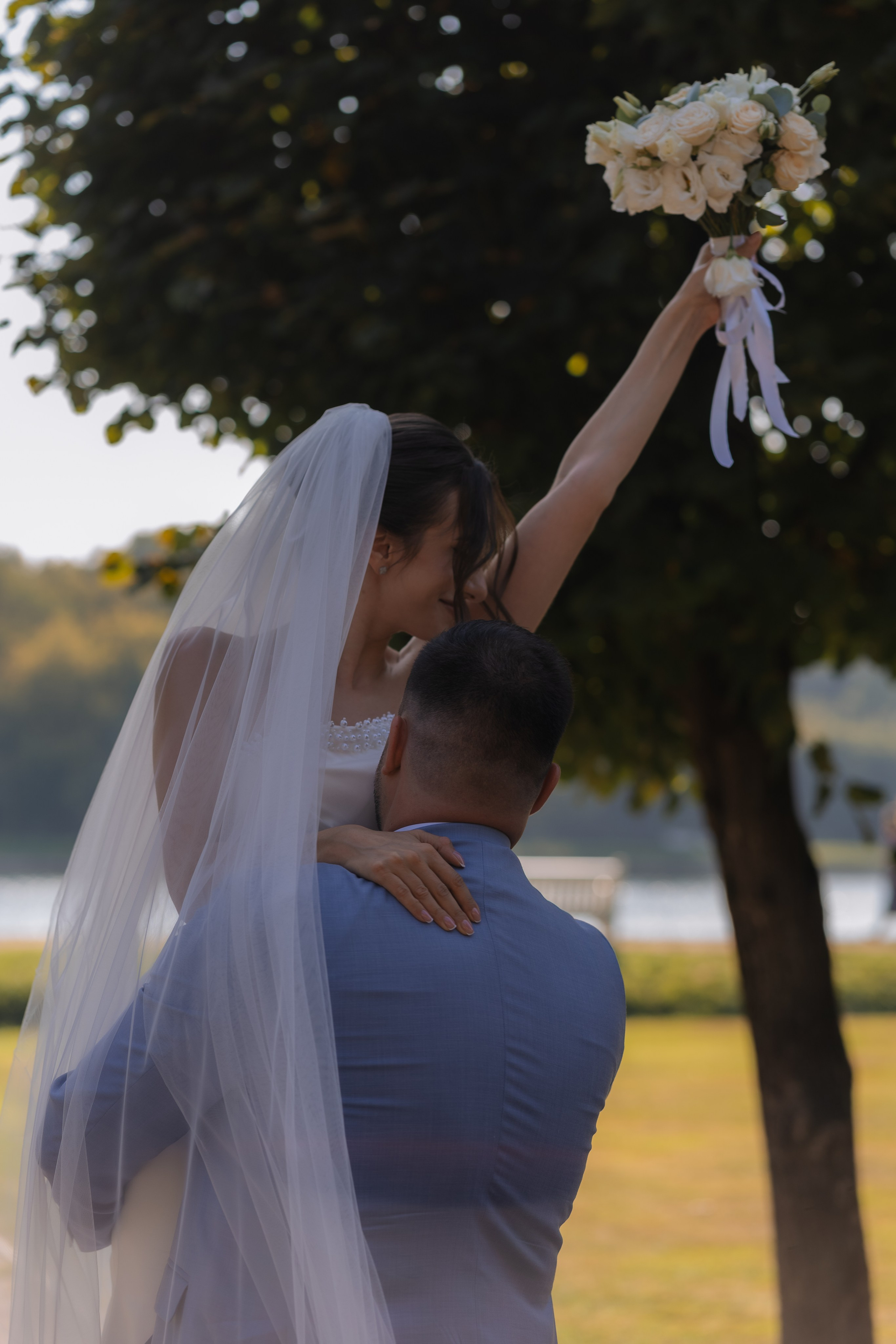 Свадебная фотосессия в Москве, парк Кусково. Свадебный фотограф в Москве Анна Полушина