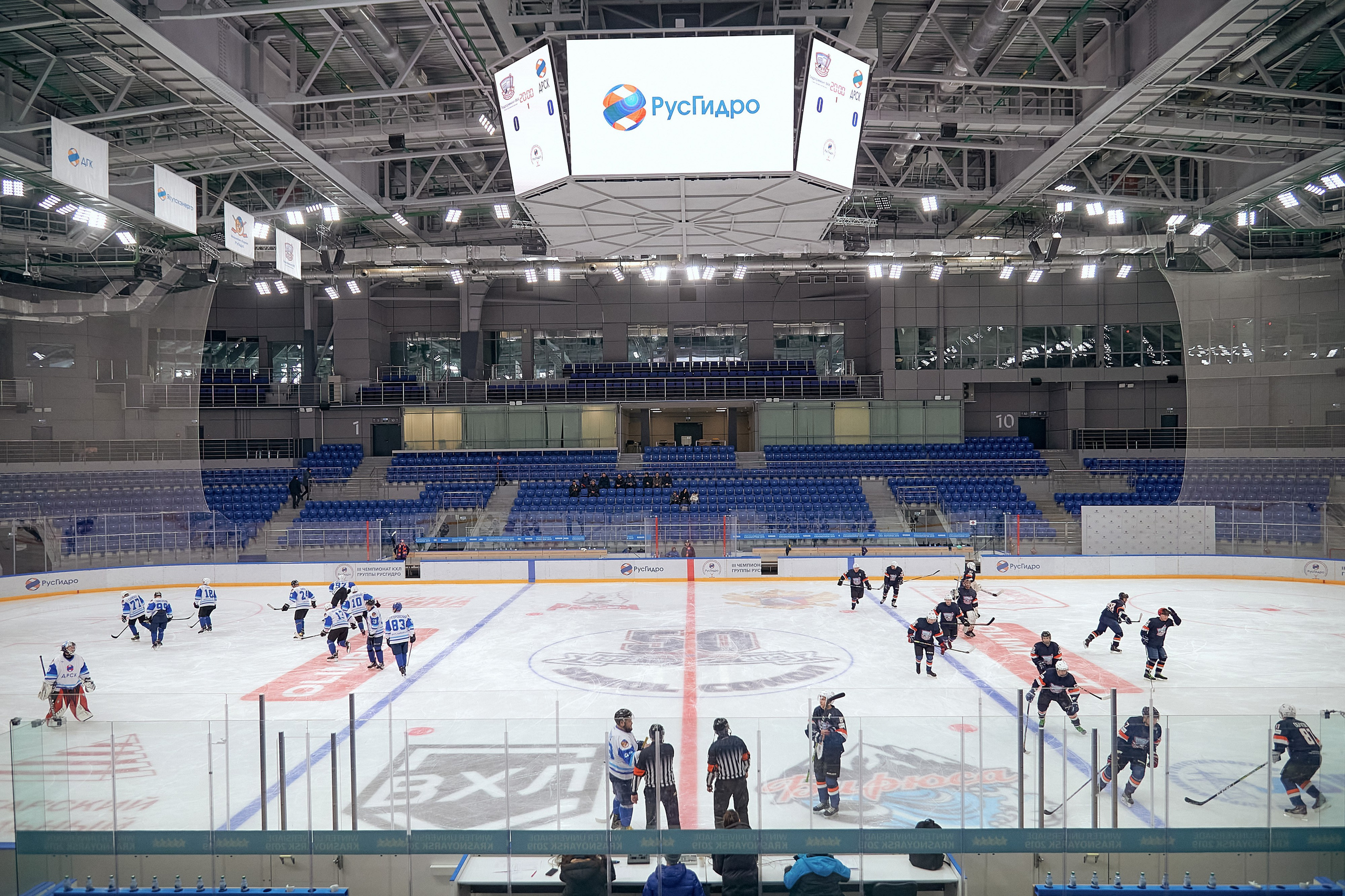 Портфолио репортажной фотосъёмки: Кристалл арена — Хоккей — РусГидро. Фотограф Яковлев Роман — Красноярск