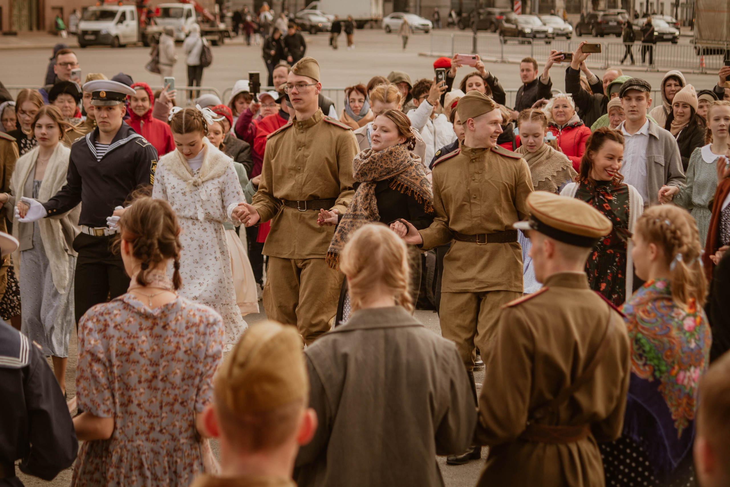 БАЛ ПОБЕДЫ — Патриотическая акция. Создадим шедевр? Виталина и её фотоискусство