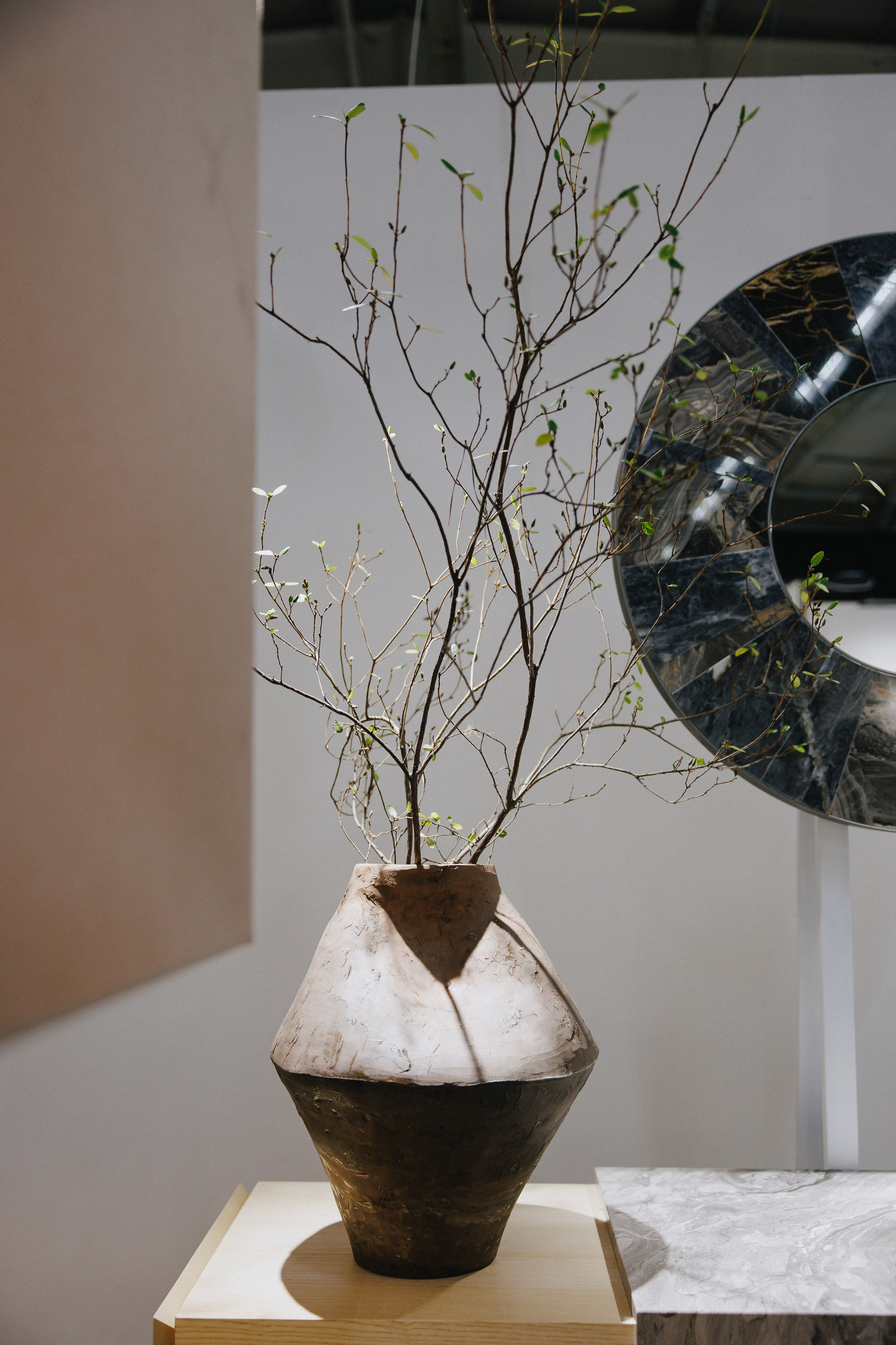 Выставка СТО ВЕЩЕЙ В ИНТЕРЬЕРЕ. Фотограф Иркутск Антипин Сергей