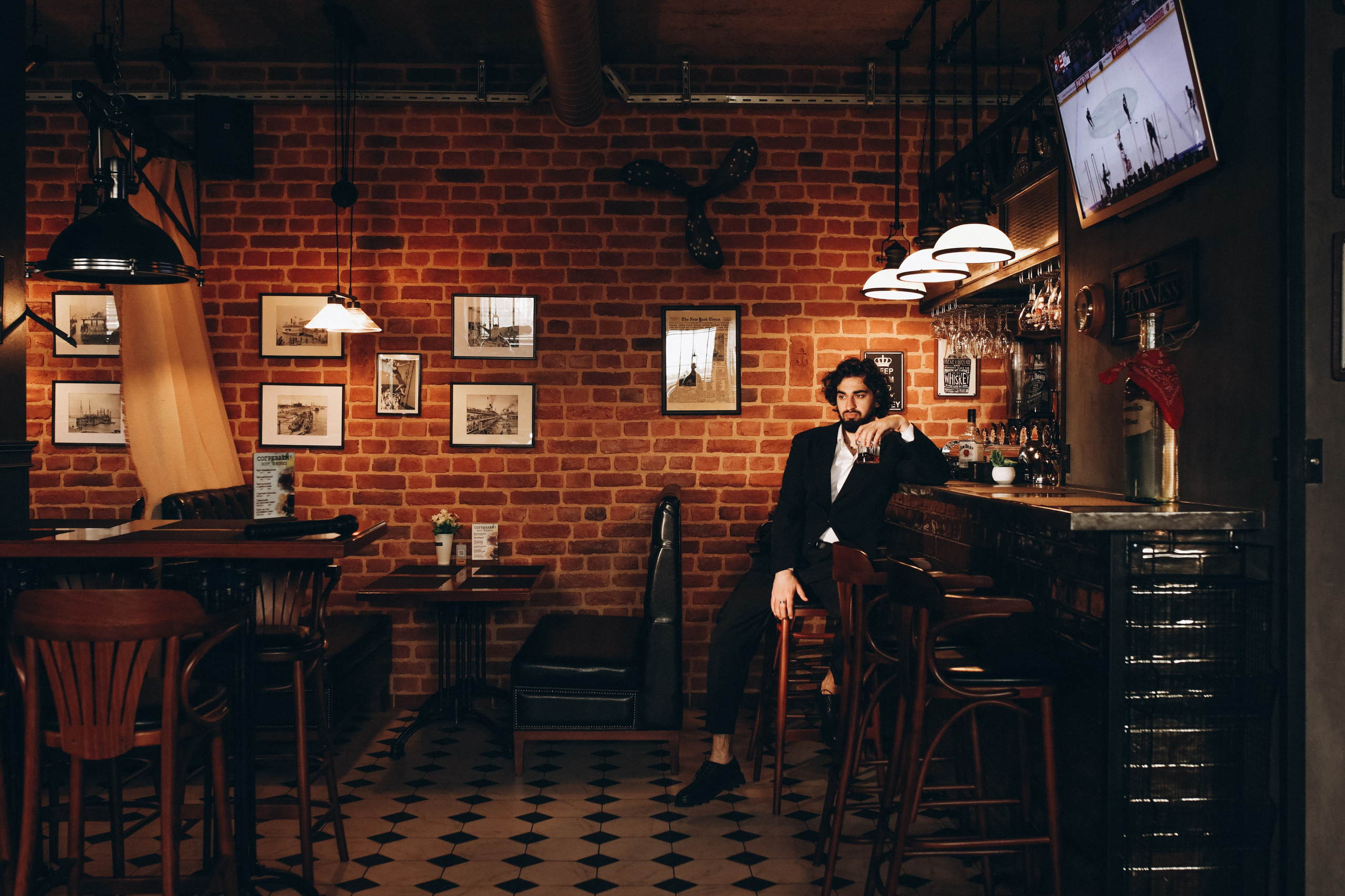 Сурен. Свадебные фотографы в г. Сургут Маркова Наталья и Замахина Елена