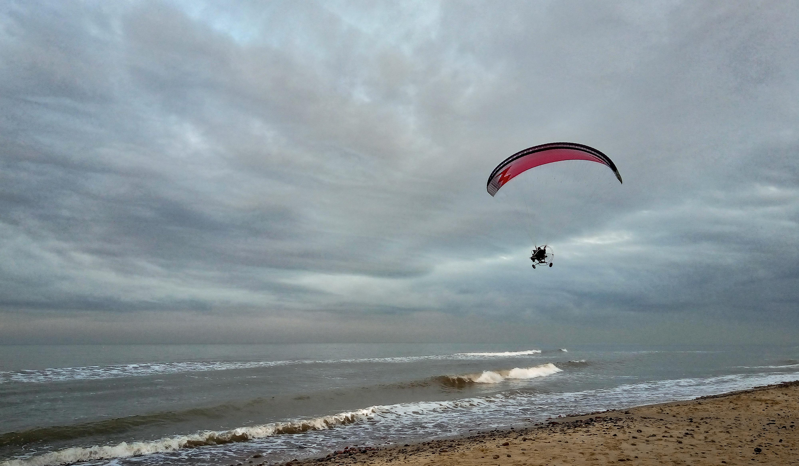 Mobilephoto. BlackDrozd — фотография аналоговая и цифровая, цветная и черно-белая