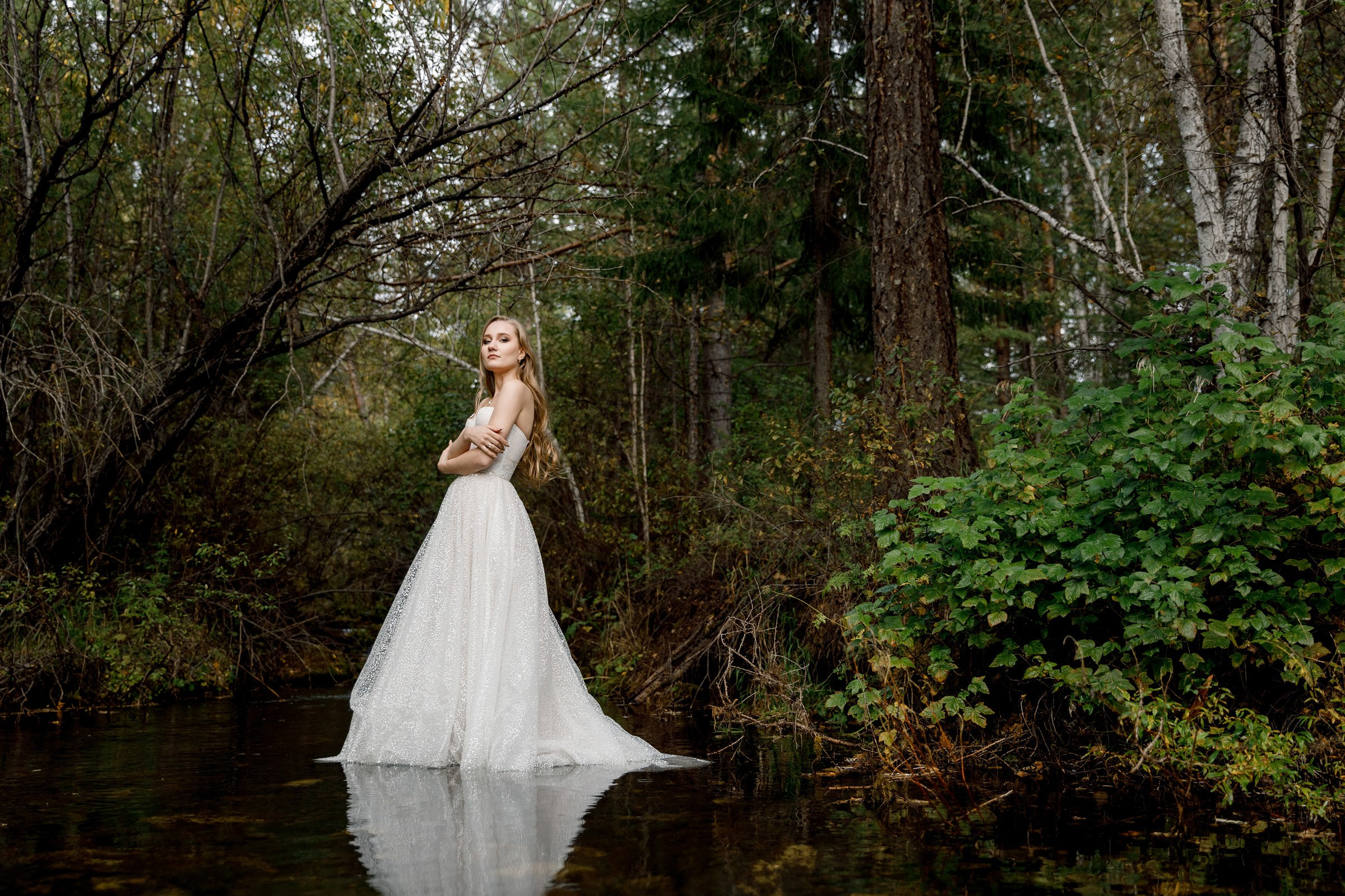 Полина и Женя. Лес, кожанки и 2 дня кайфа. Свадебный фотограф в Иркутске Сапаров Александр
