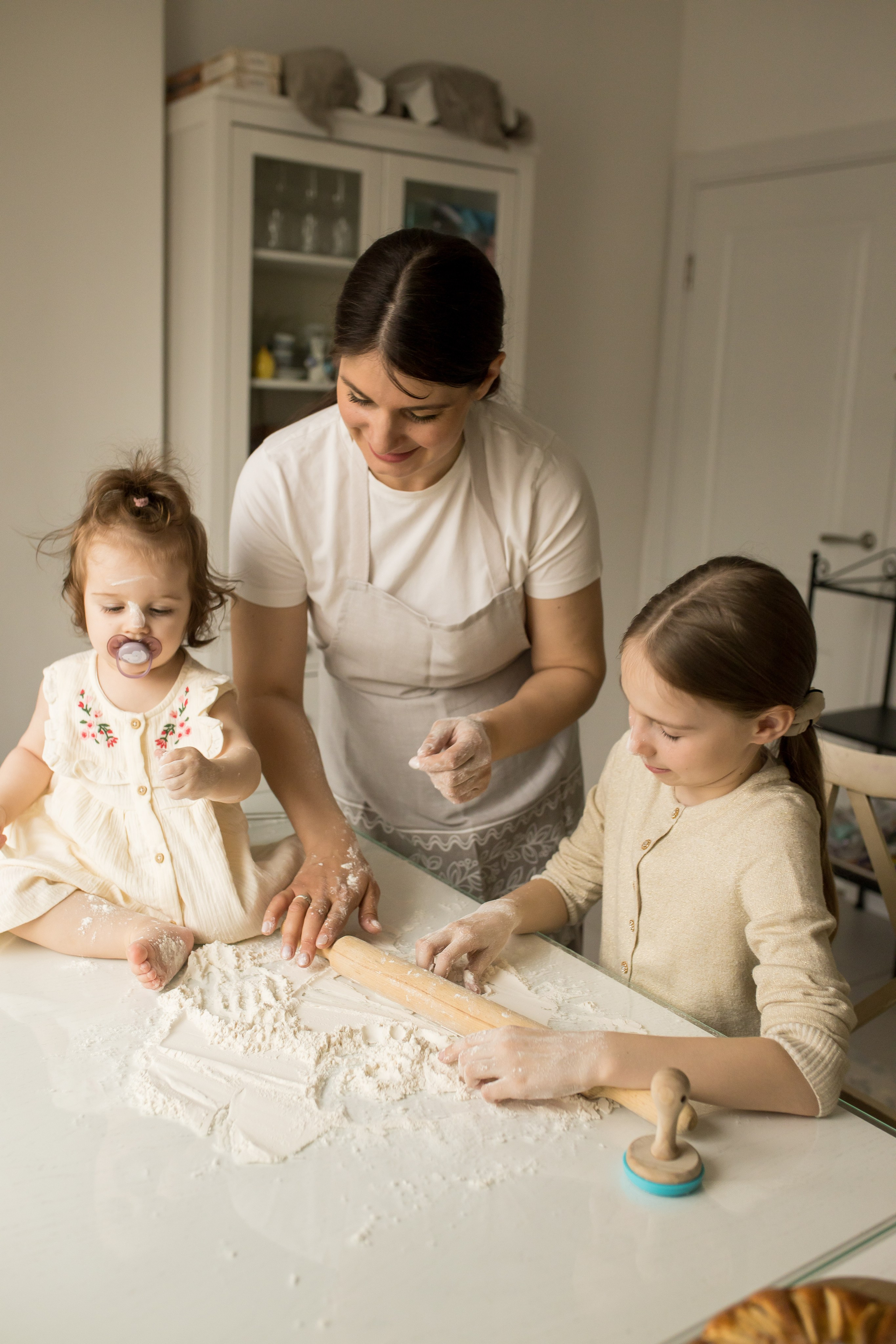 Катя и дочки. Фотограф Москва Лара Чайка