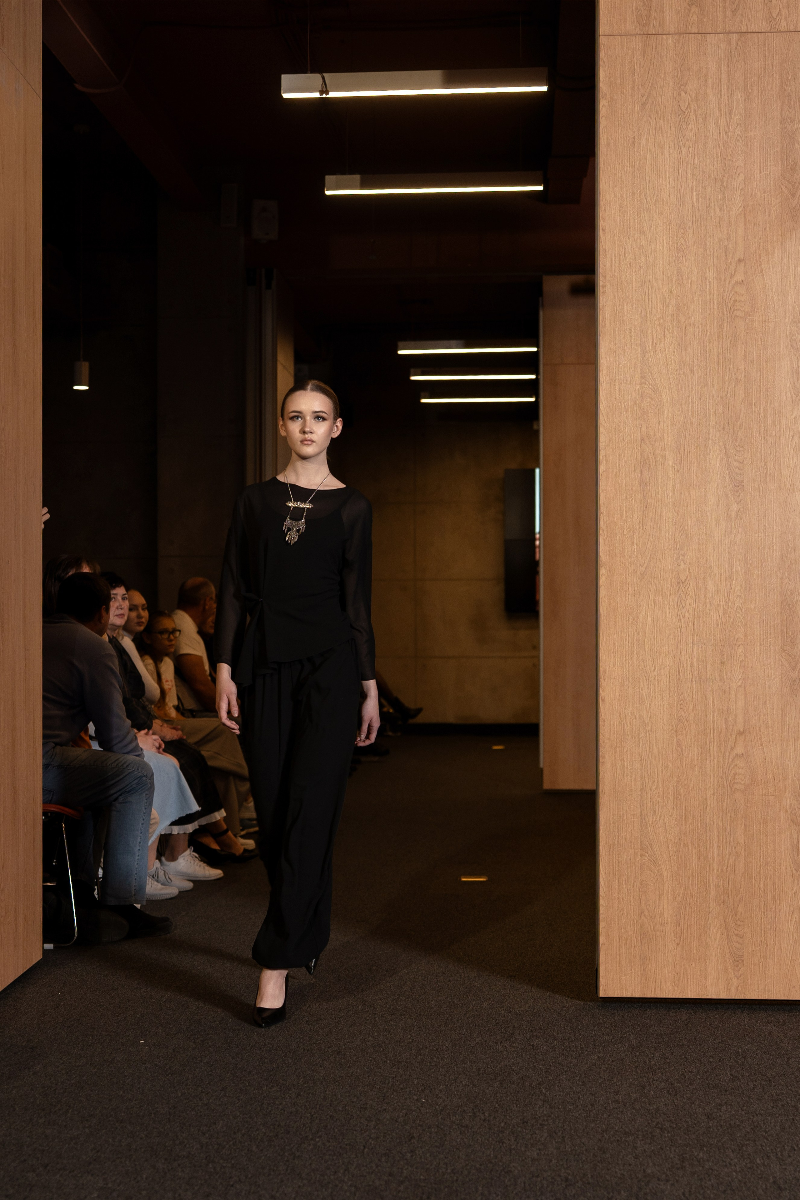 Brand Quanysh Collection. Сайт Алматинского НЮ АРТ, будуар и фэшн фотографа Дениса Карпенко