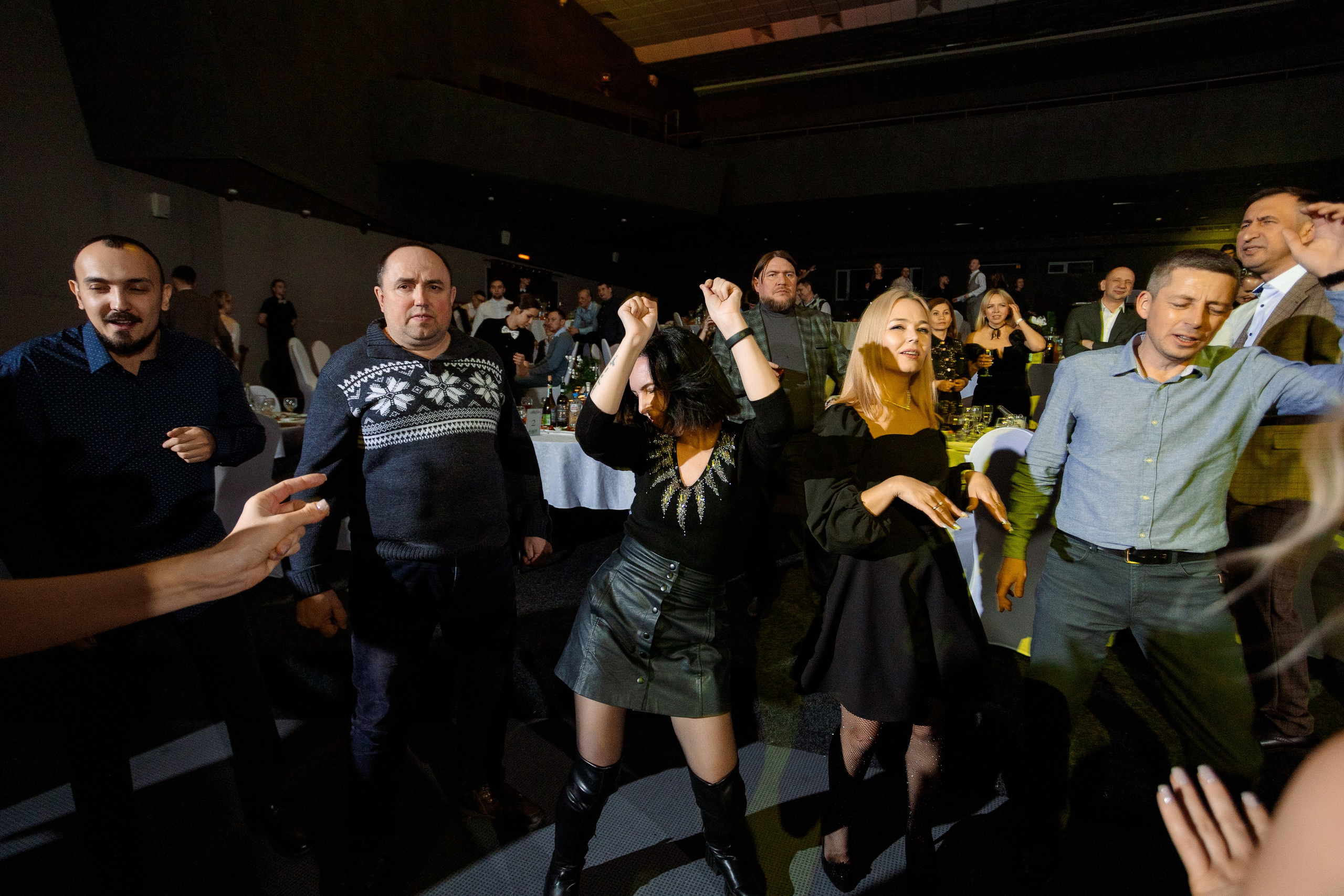 РЕПОРТАЖ: НОВЫЙ ГОД В ДК МЕТАЛЛУРГ. Профессиональный фотограф в Ижевске Леша Петров