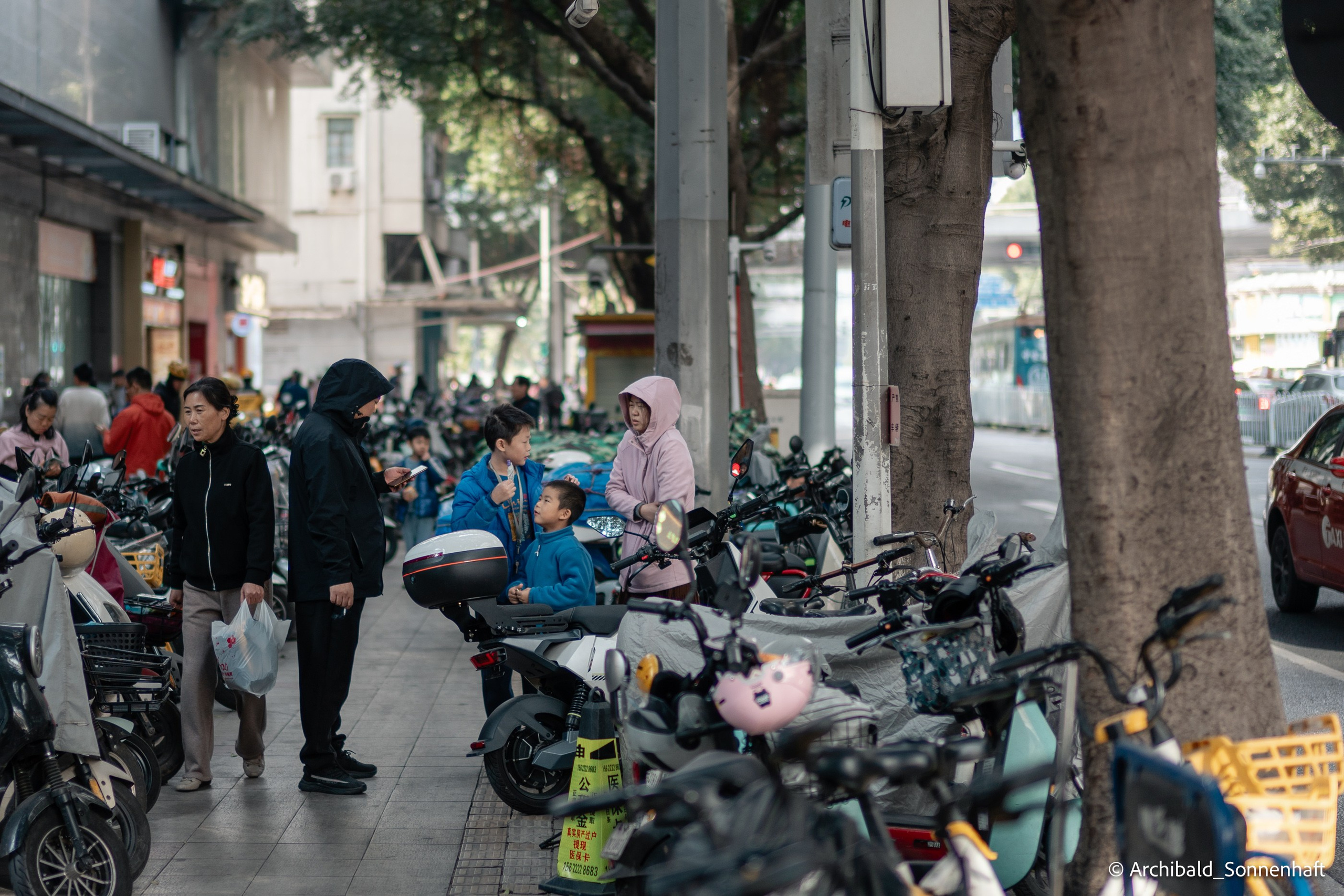 Yuexiu district in Guangzhou. Photographer in Guangzhou, China. Archibald Sonnenhaft