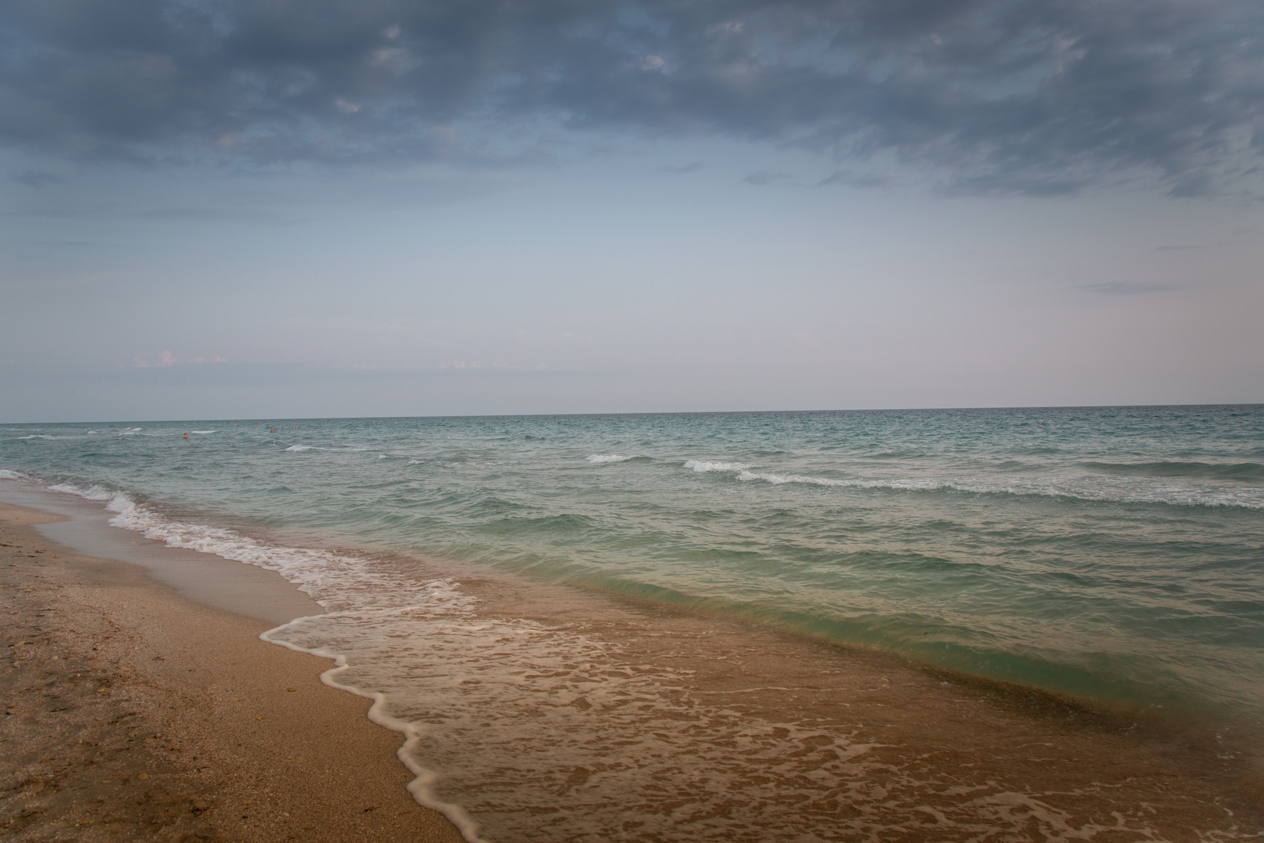 Штормовое. Республика Крым.  Черное море. Закат. 