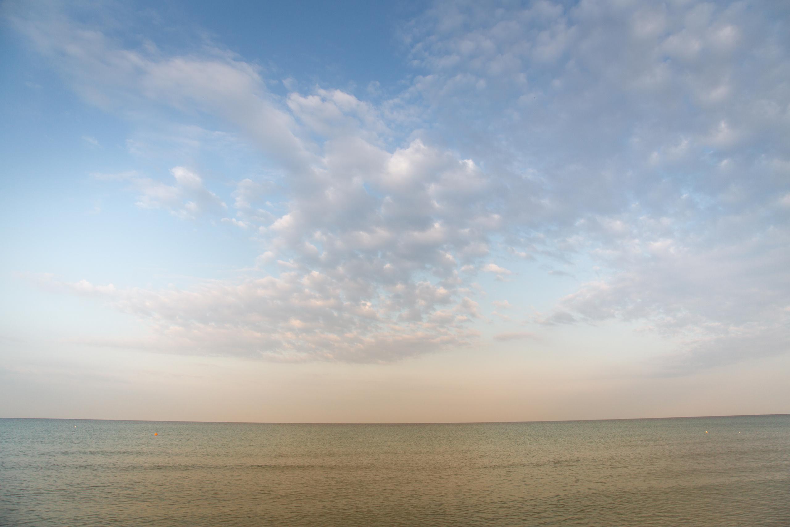 Рассвет над Черным морем в Штормовом (Крым)