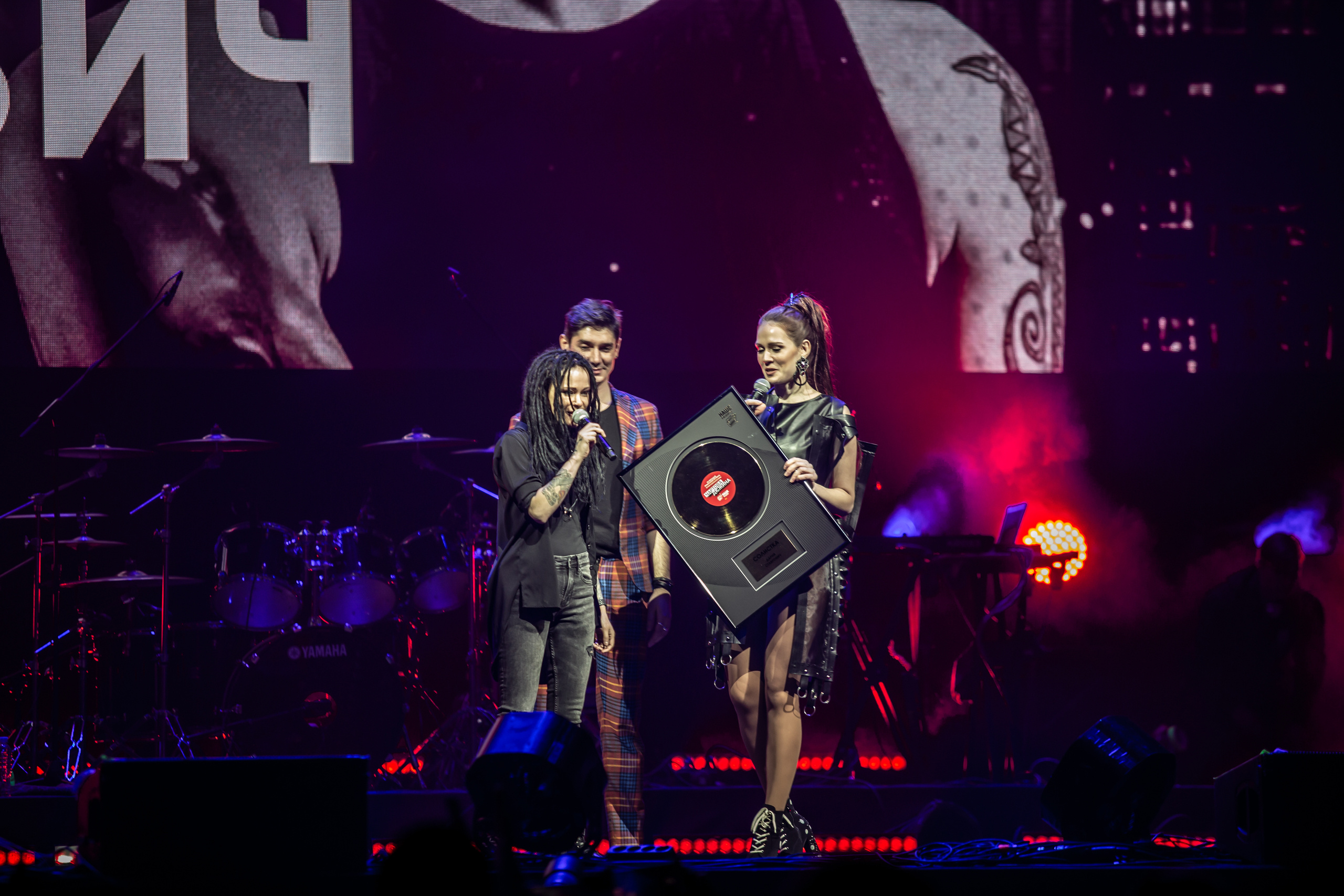 Церемония вручения музыкальной премии "Чартова Дюжина - 2020"