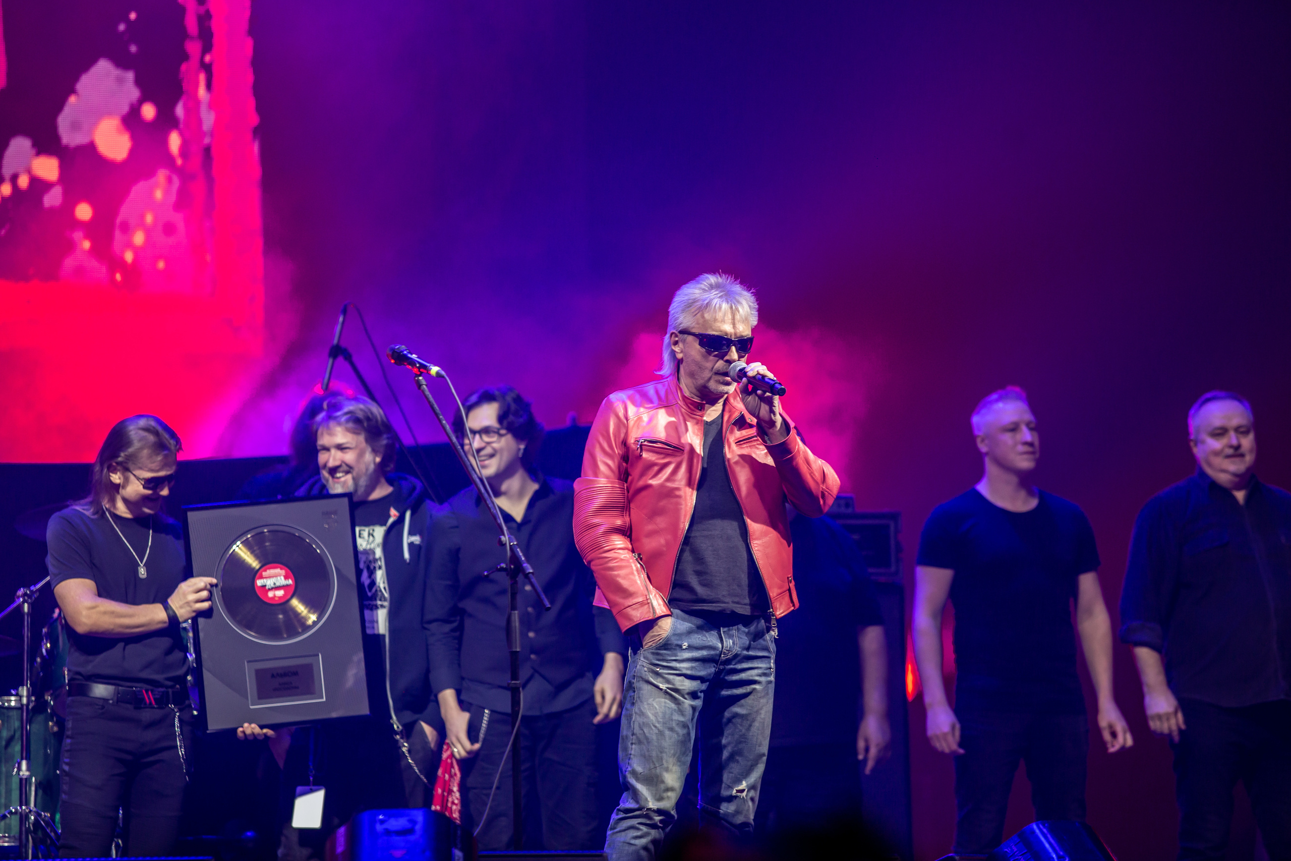 Церемония вручения музыкальной премии "Чартова Дюжина - 2020"