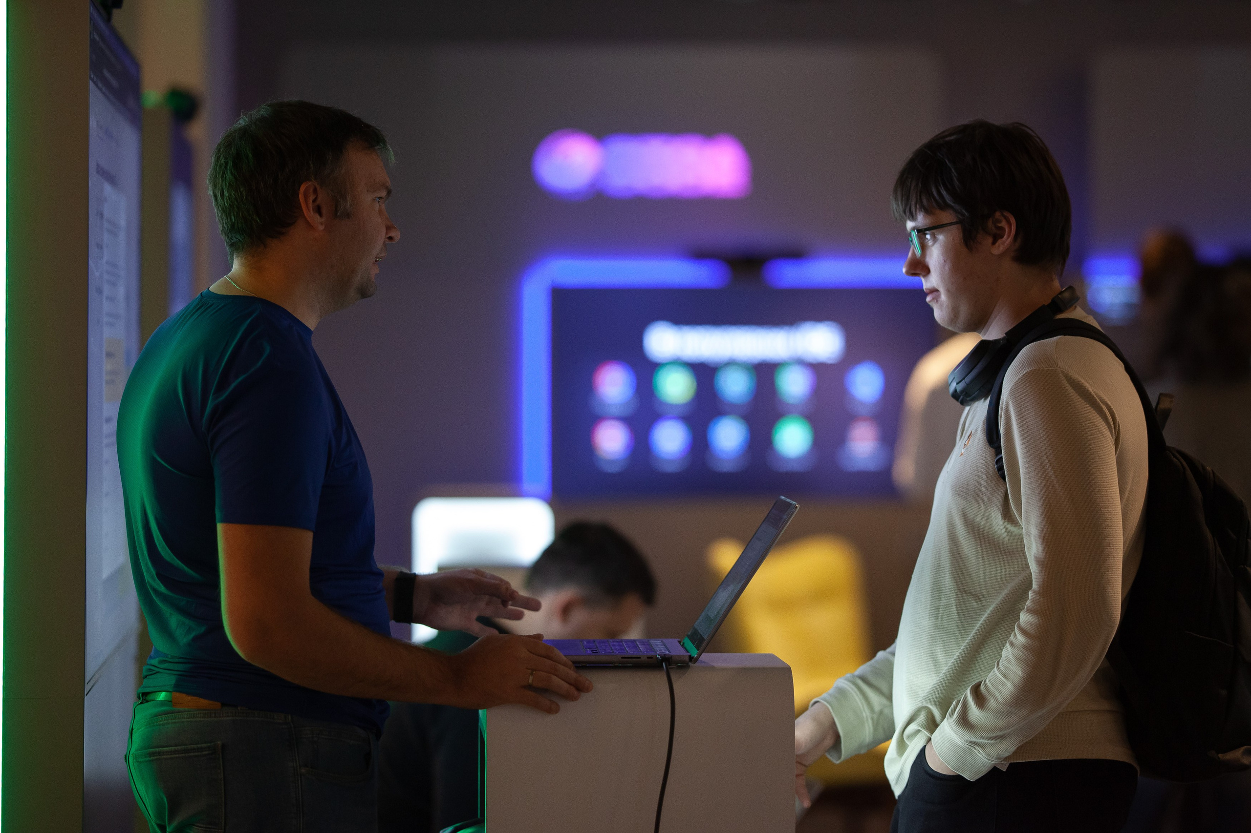 Конференции. Портретный и репортажный фотограф в Москве Денис Машков