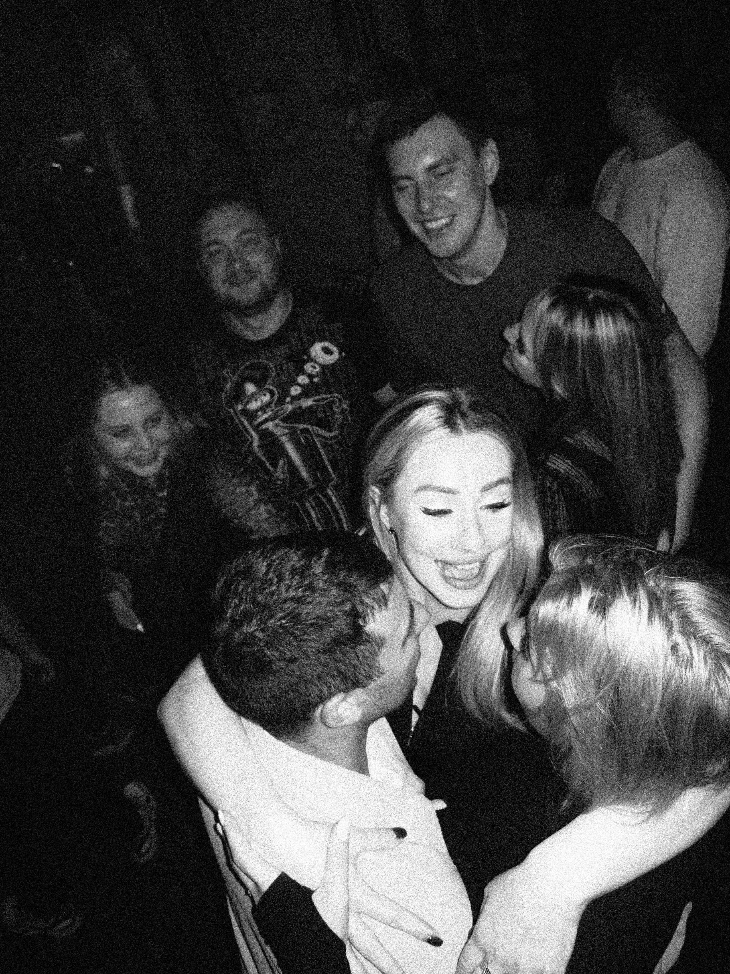 Репортажный фотосъемка в барах и ресторанах