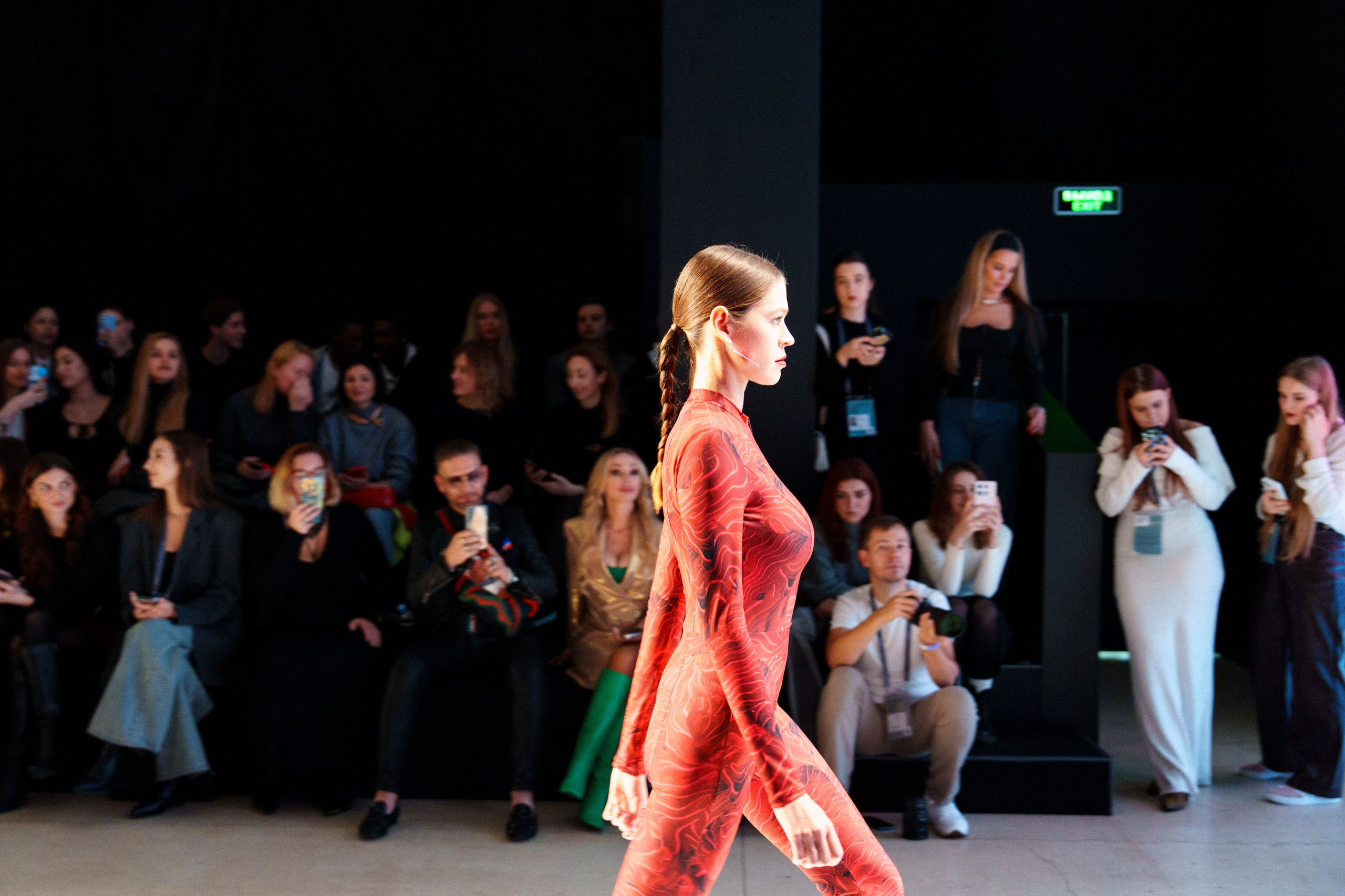 Moscow Fashion Week 2024 осень. Фотограф Николай Прокофьев модельные тесты в Москве