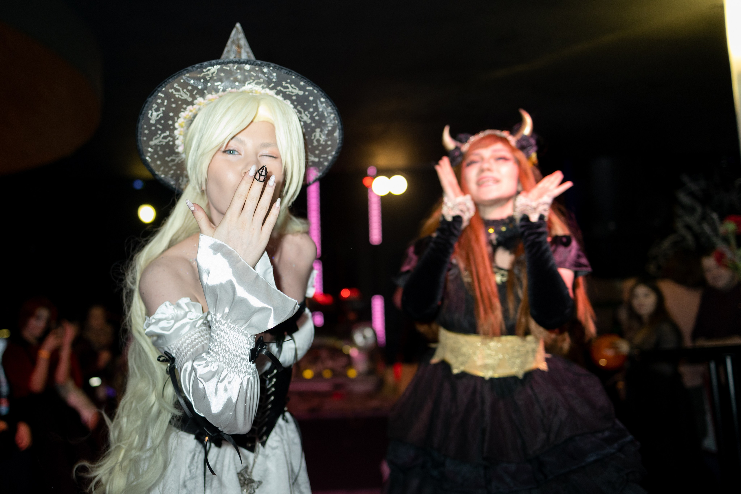 ГИКROLL: ночь Дракулы. Олег Катакинов| Репортажный фотограф в городе у моря (Владивосток)