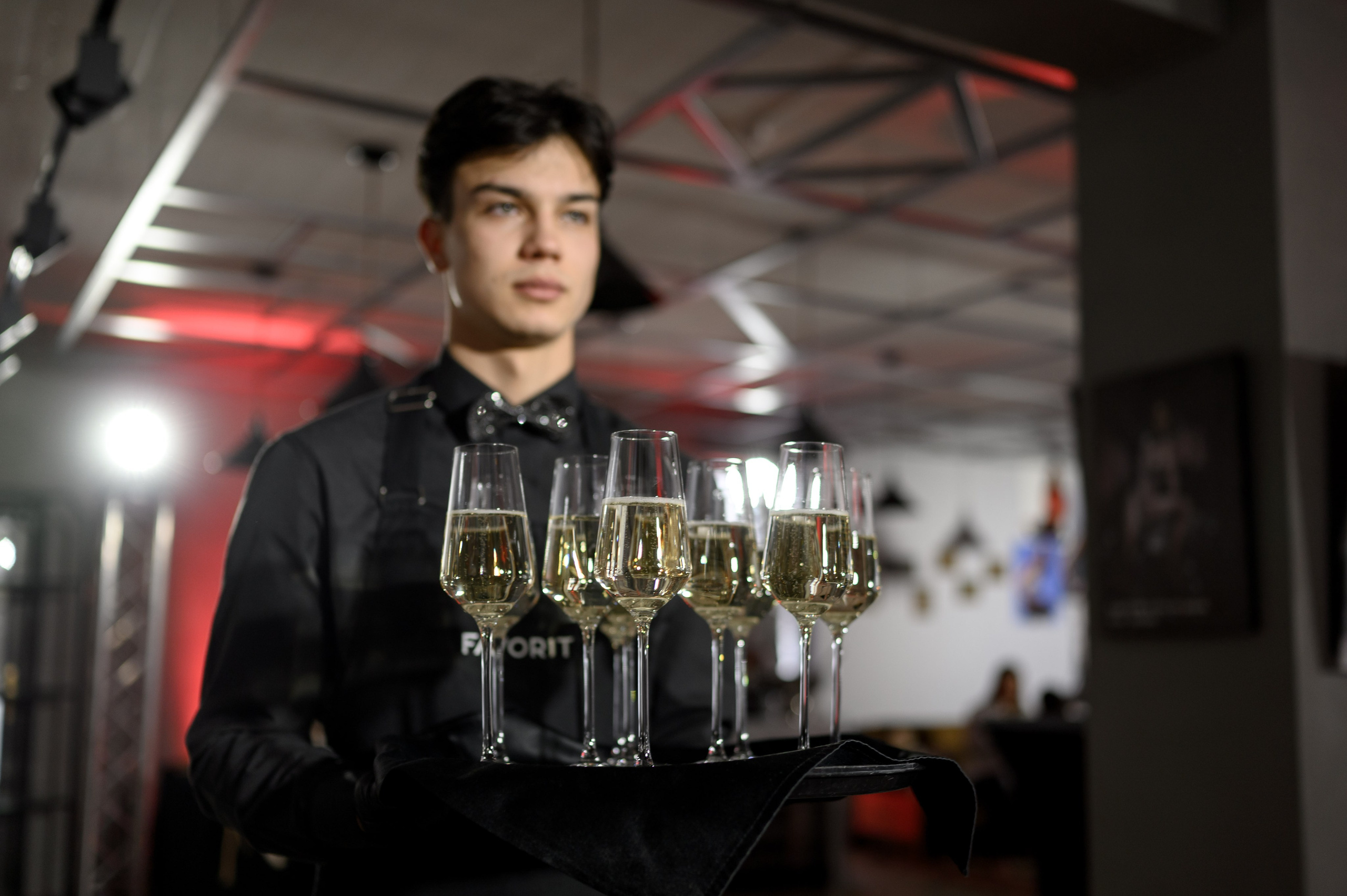 ЖЕСТОКИЕ ИГРЫ Евгении Яблоковой. Свадебный фотограф Минск