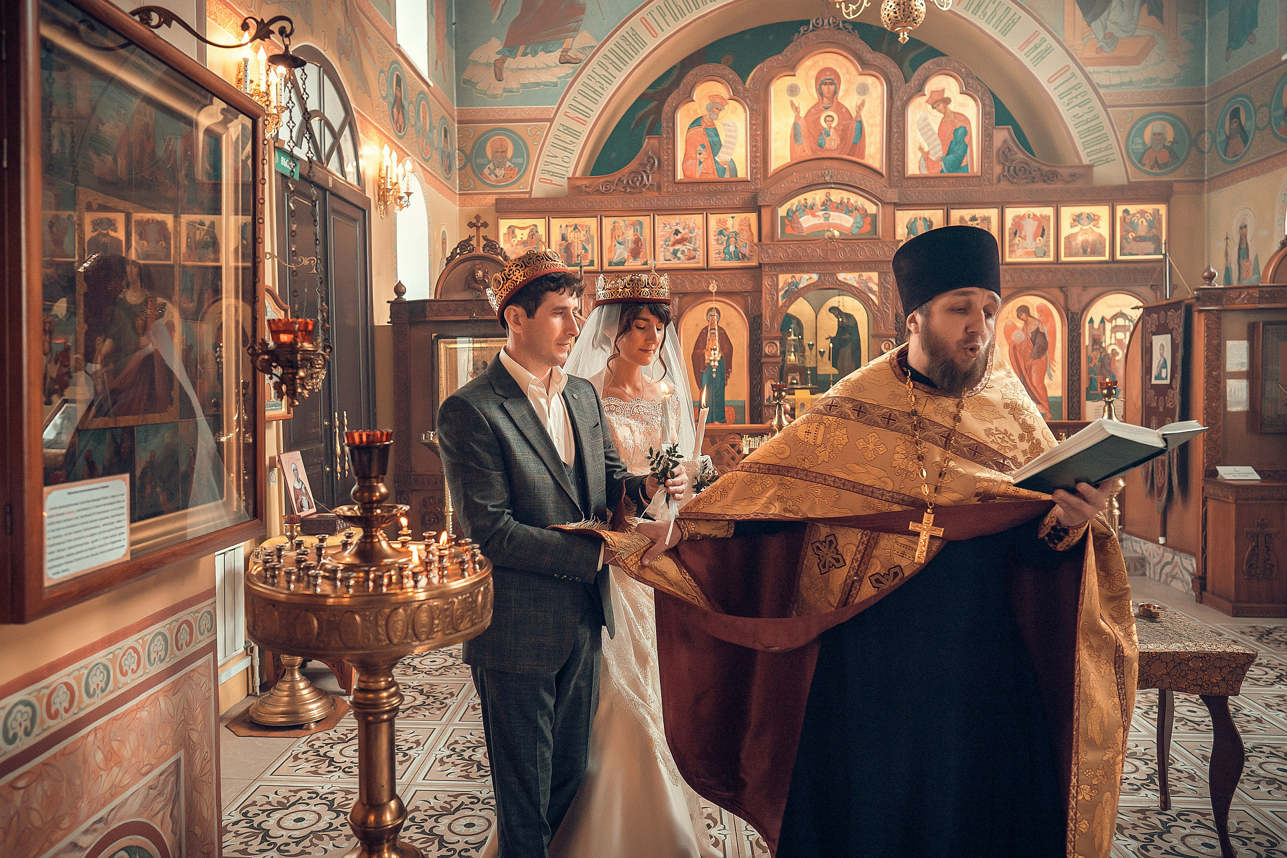 Таинство Венчания Красноярск. Фотограф на Крещение и Венчание в Красноярске Рамазанова Юлия