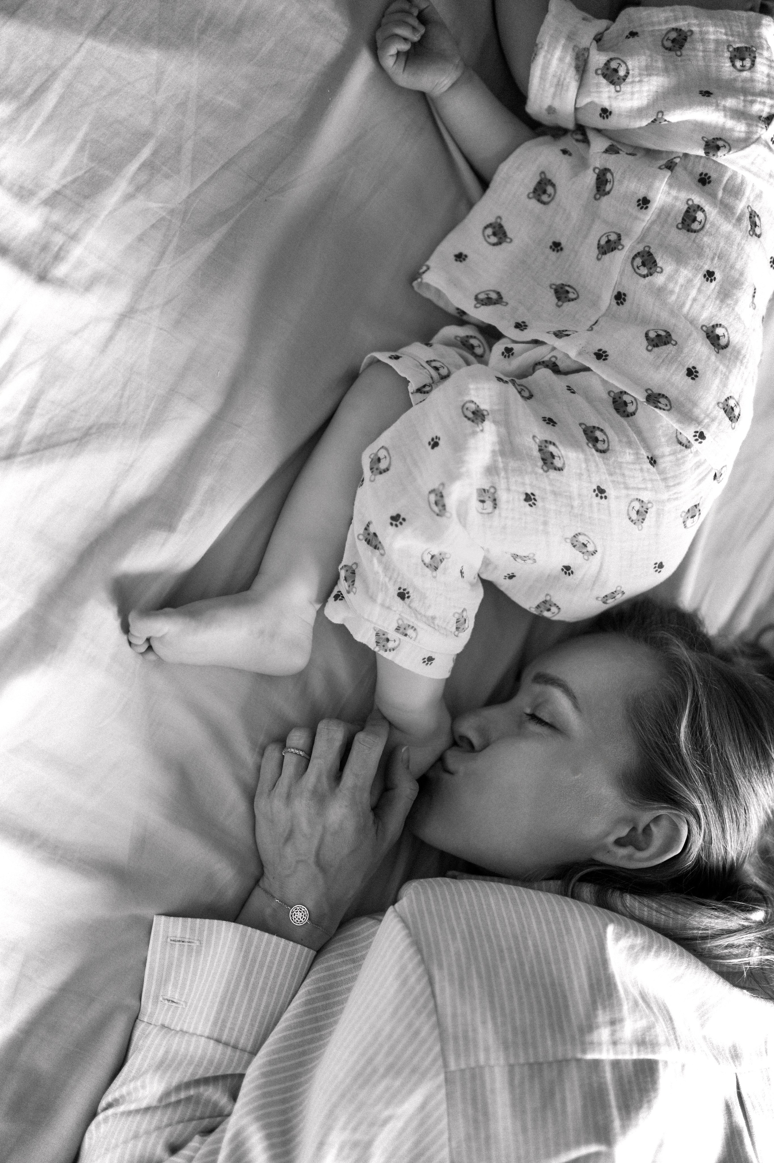 Даша и Варя дома. Семейный и свадебный lifestyle-фотограф в Москве Мария Петрова