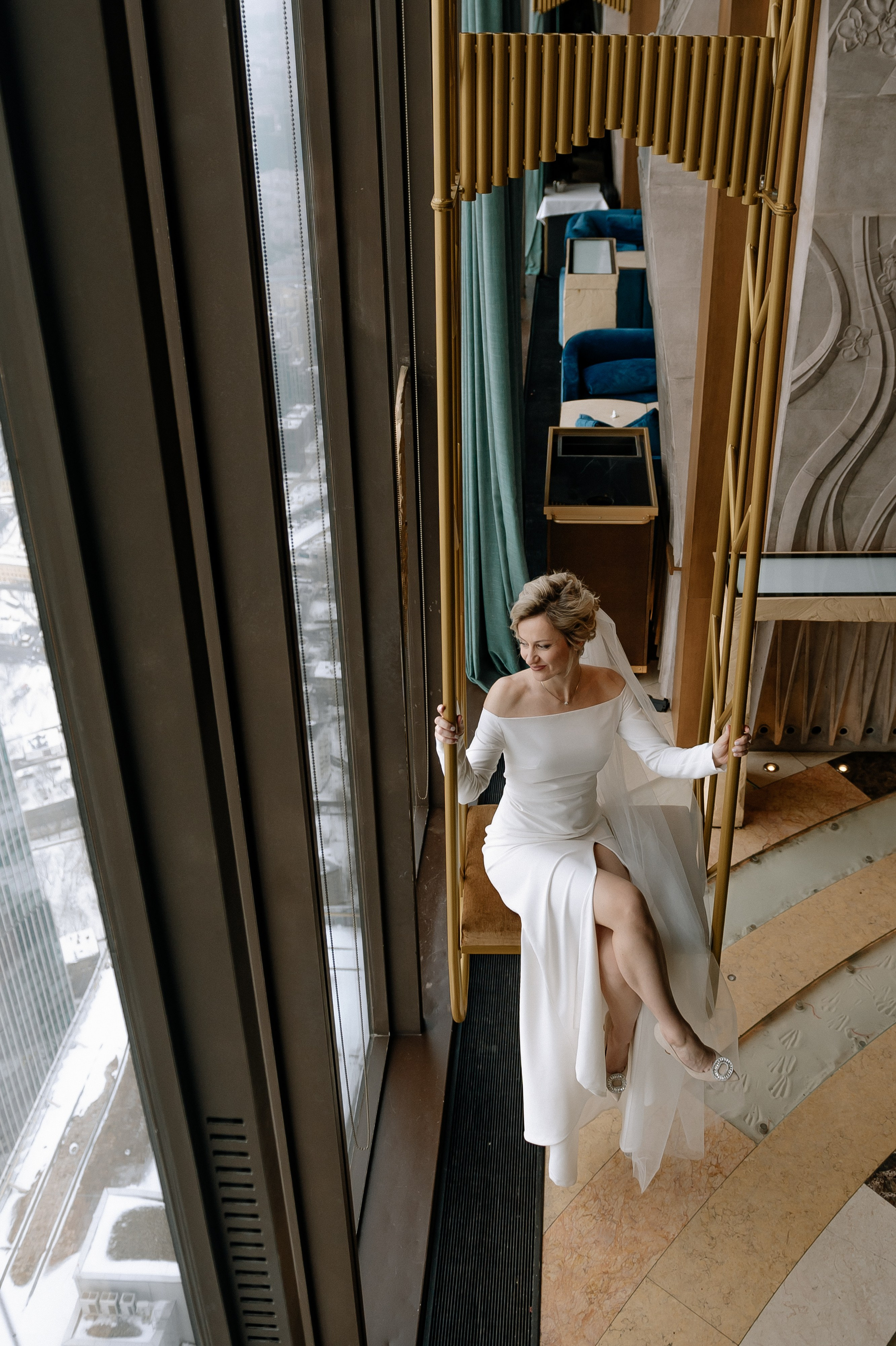 Регистрация брака и фотосессия в ресторане Birds, Башня Око. Свадебный фотограф Москва — Сергей и Татьяна