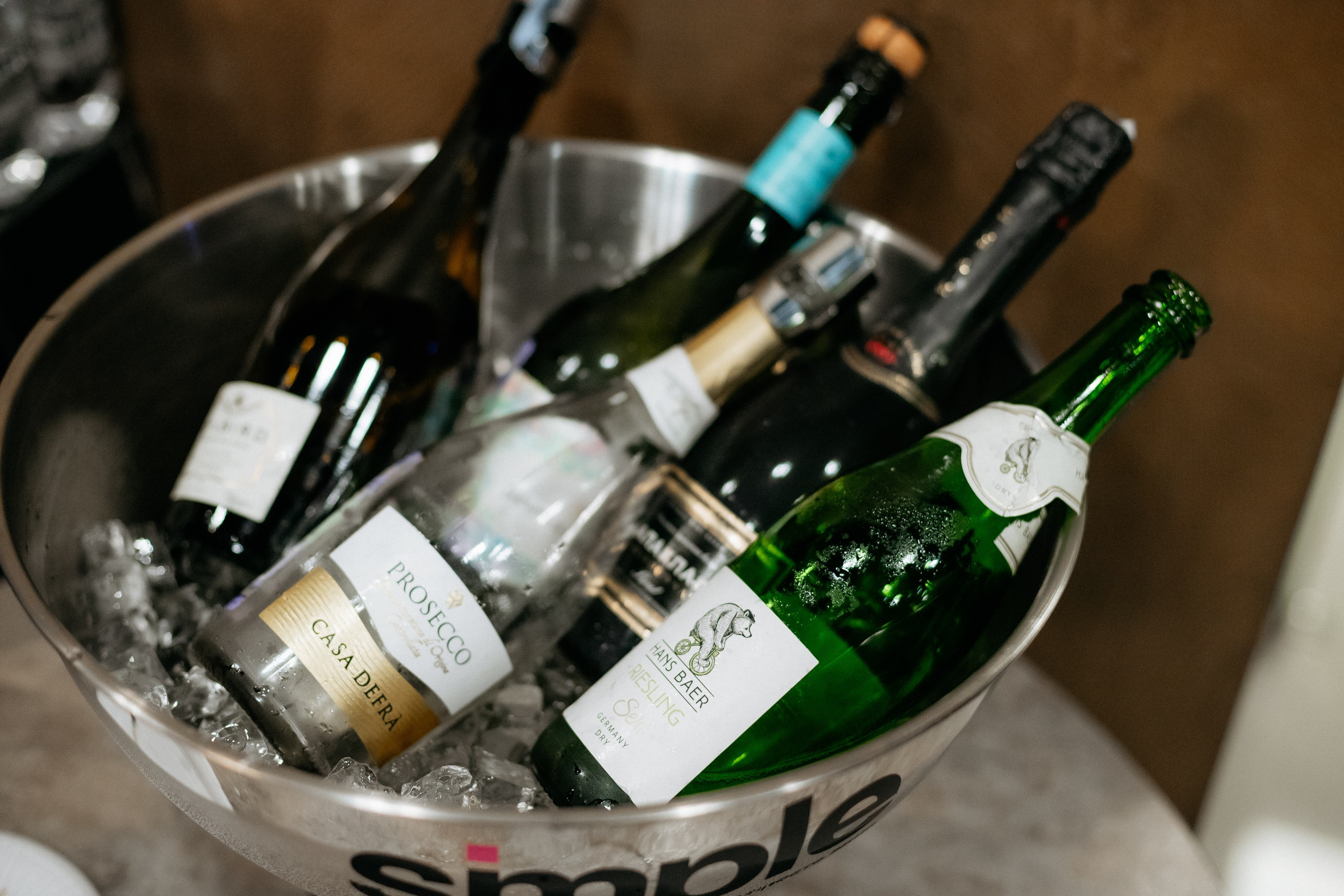 BY SIMPLE ВИНОТЕКА — ОТКРЫТИЕ. СВОИ. ФОТООТЧЕТЫ-СОБЫТИЯ-МЕСТА