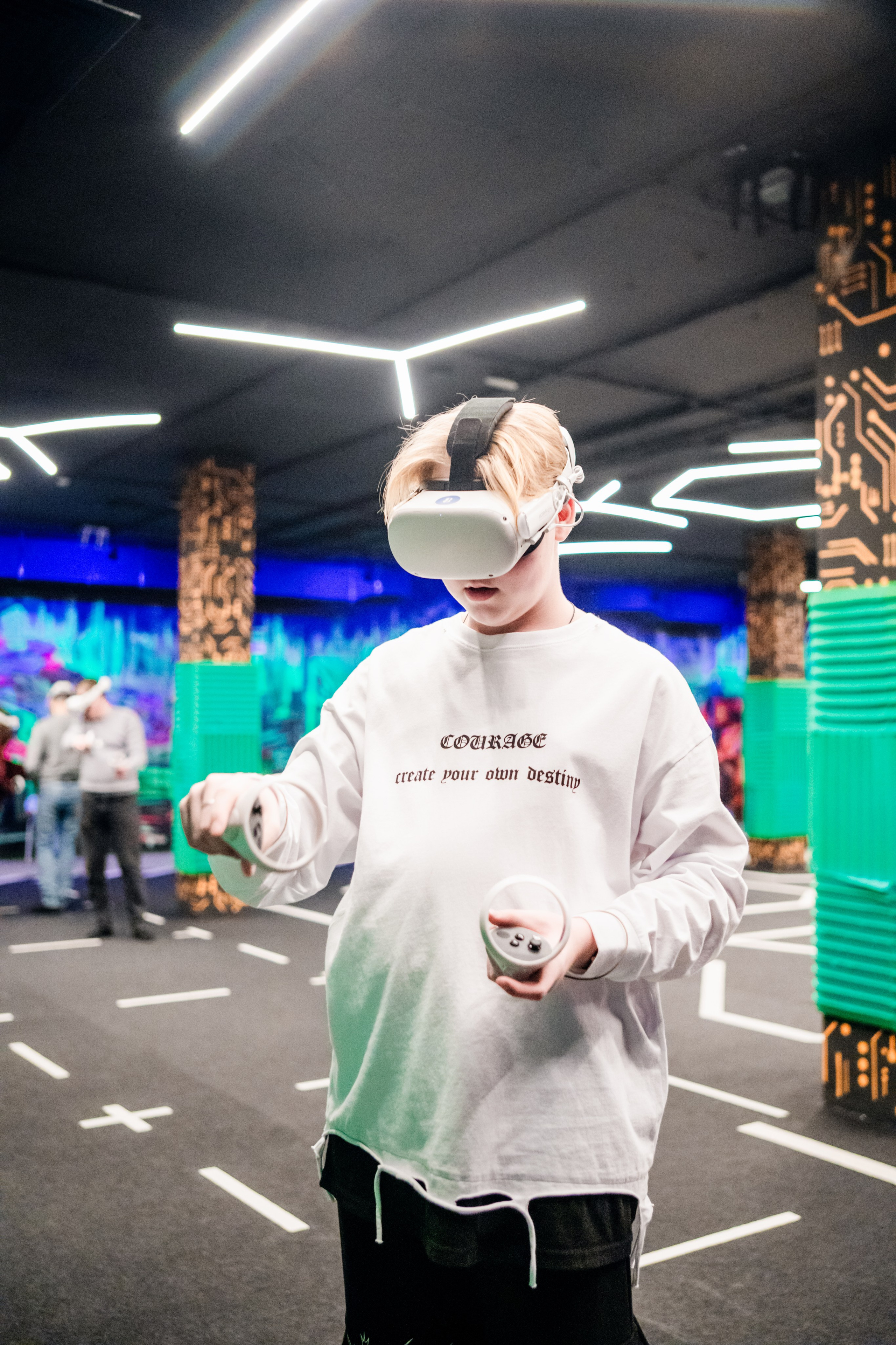 VR (November-December 2024). Felixtones