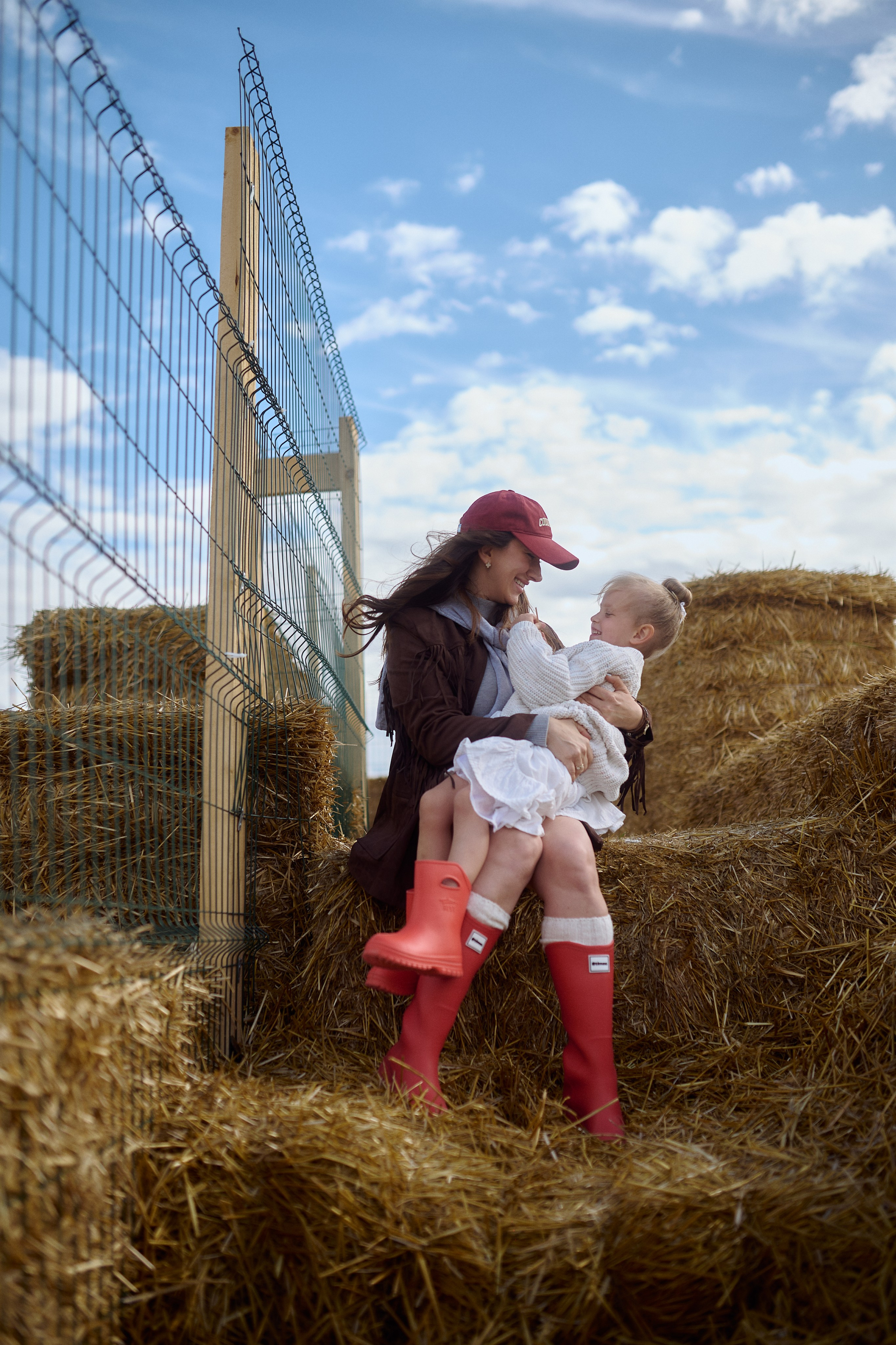 Кристина и Ариша на ферме. Семейный и свадебный lifestyle-фотограф в Москве Мария Петрова